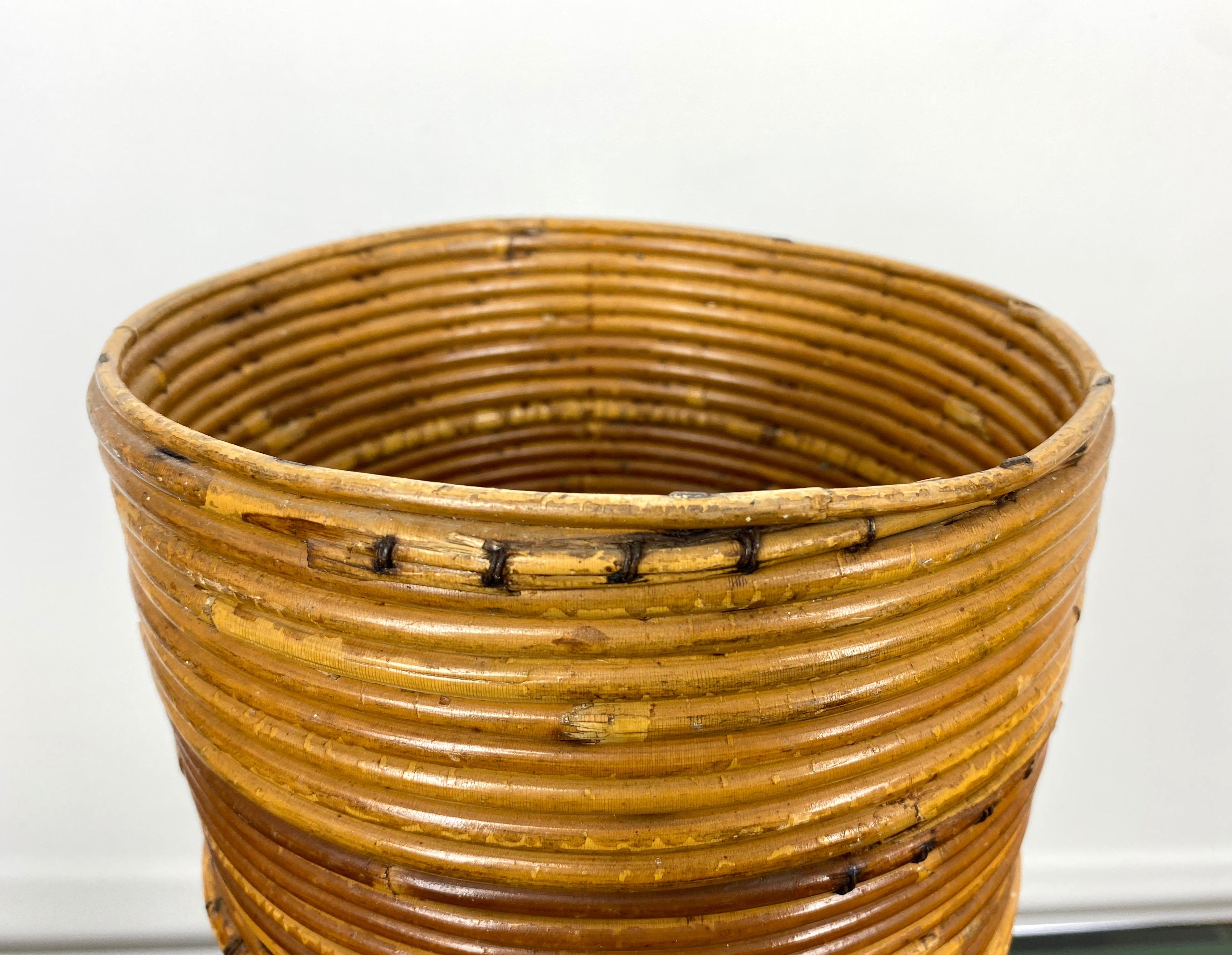 Italian Rattan Cylindrical Umbrella Stand Basket, Italy, 1960s For Sale
