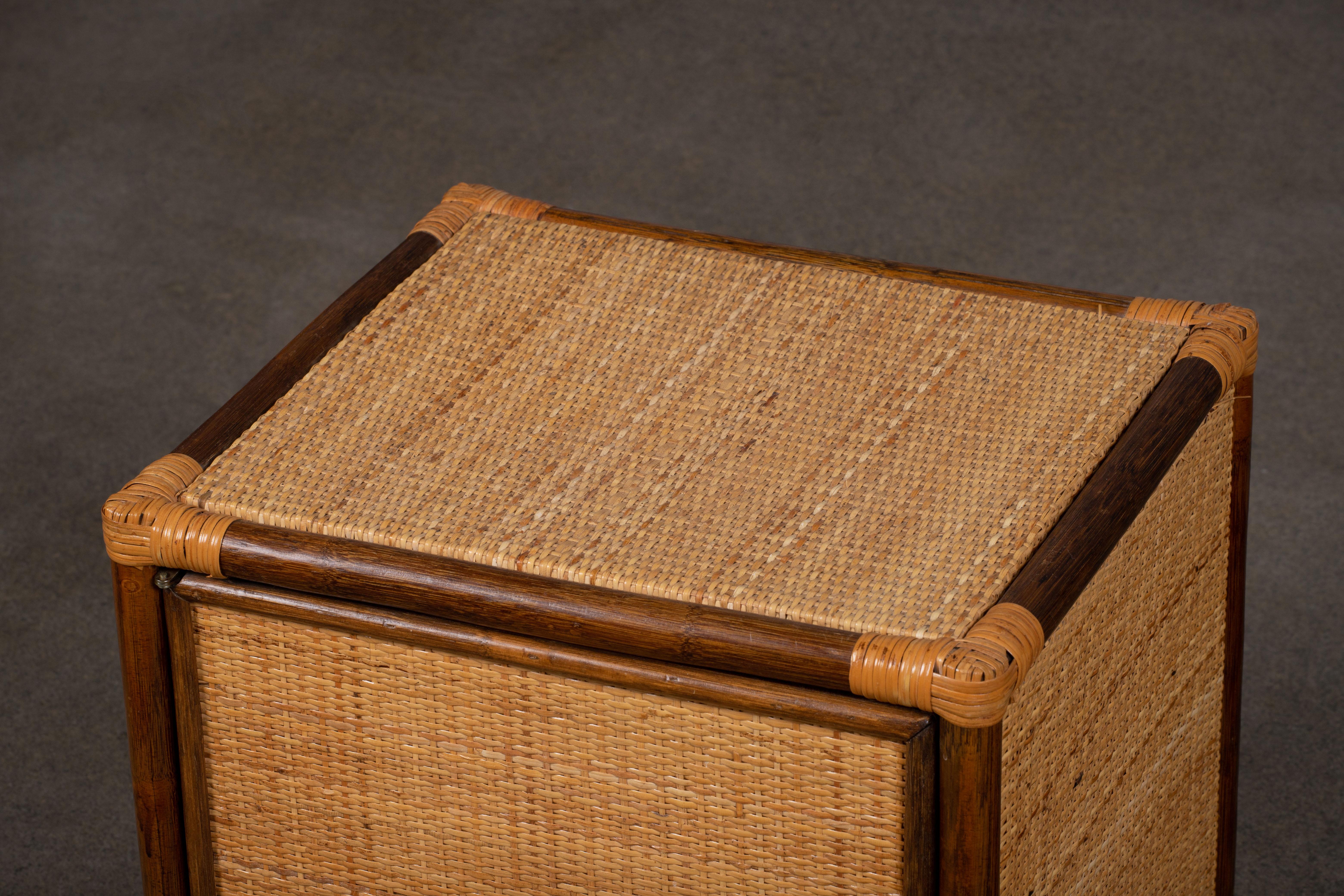 Mid-20th Century Rattan Dal Vera Inspired pair of Side Table or End Table, Italy, 1960s For Sale