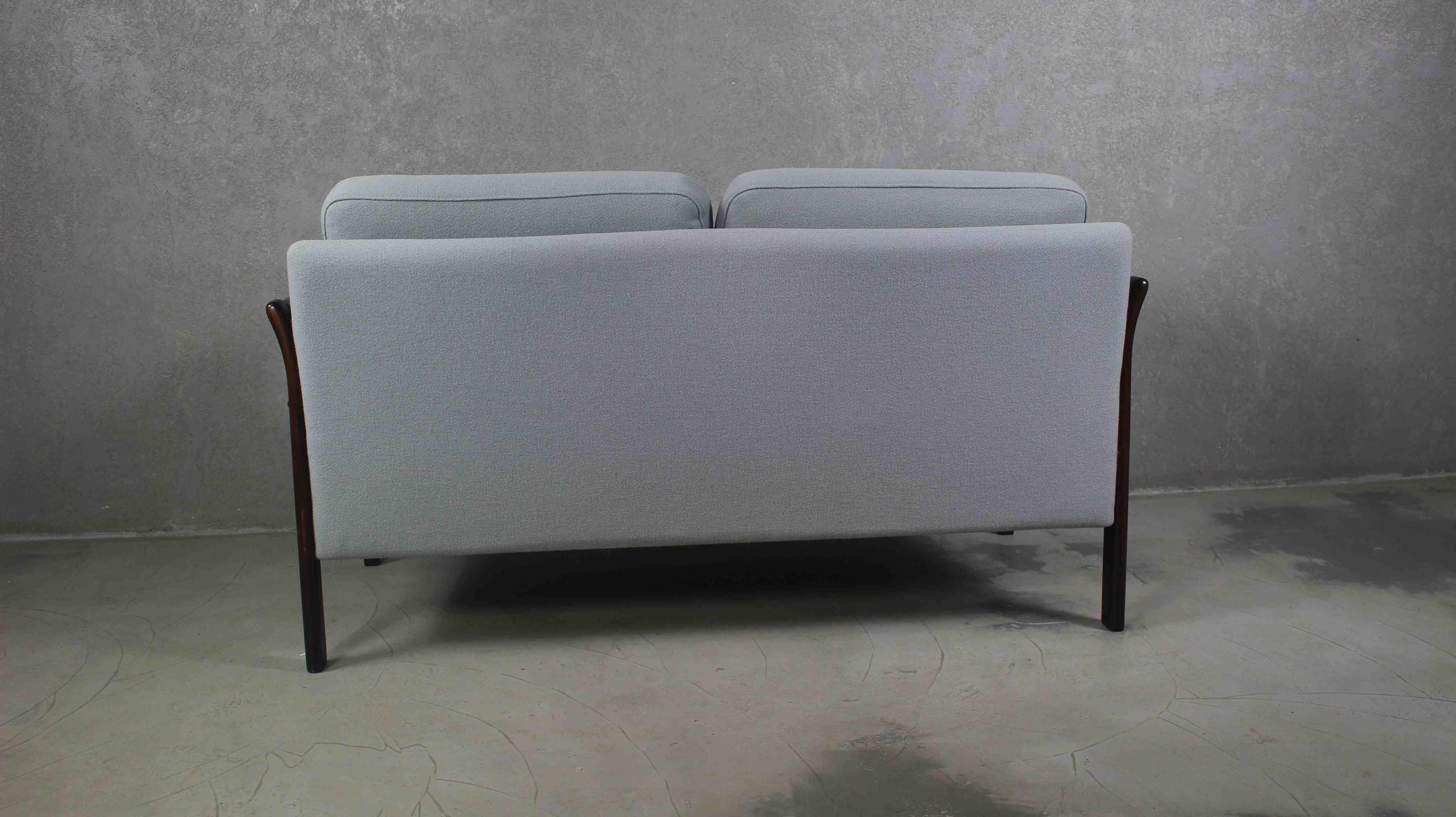 Rattan Danish Sofa, 1970s For Sale 6