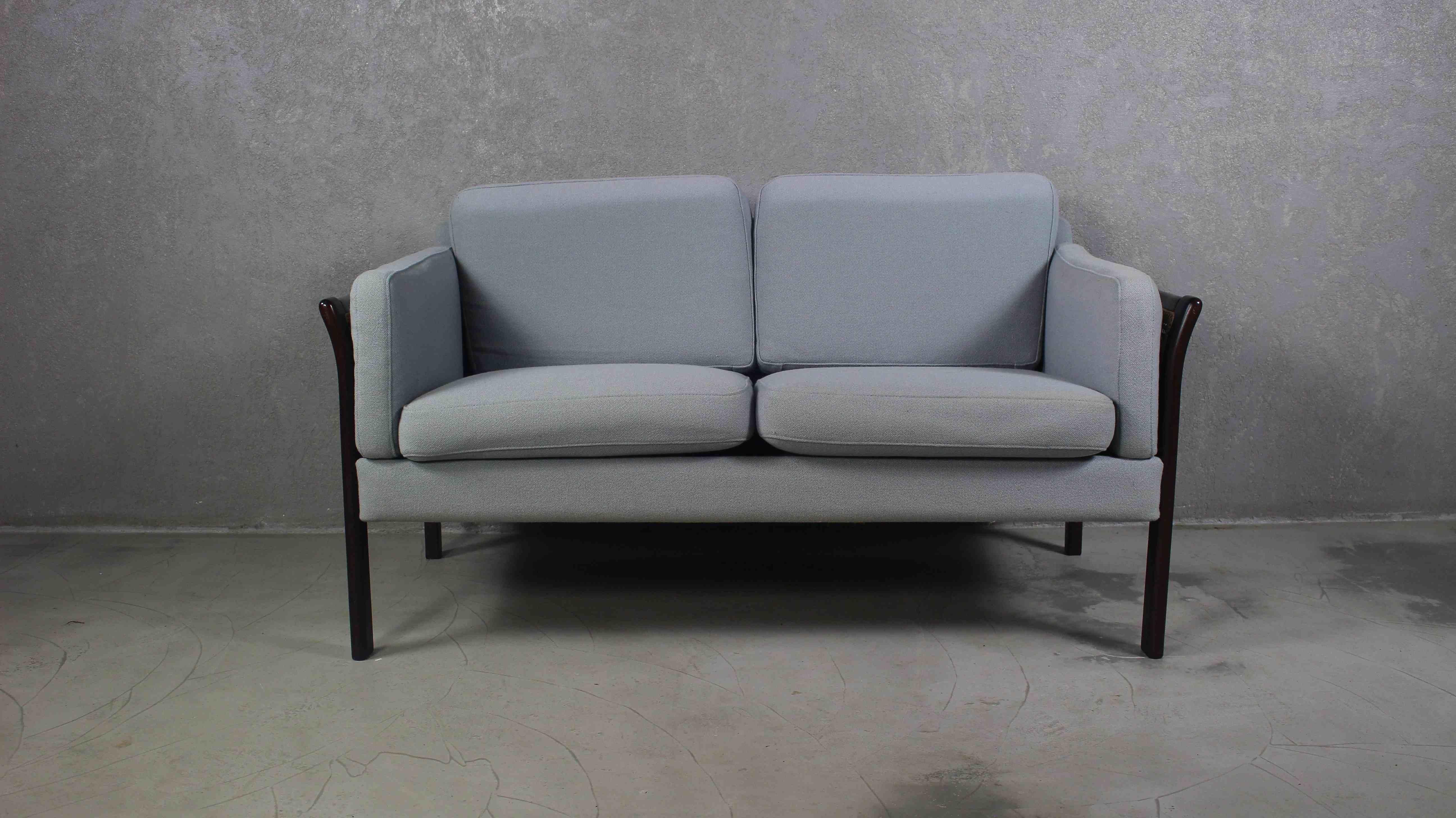 Mid-Century Modern Rattan Danish Sofa, 1970s For Sale