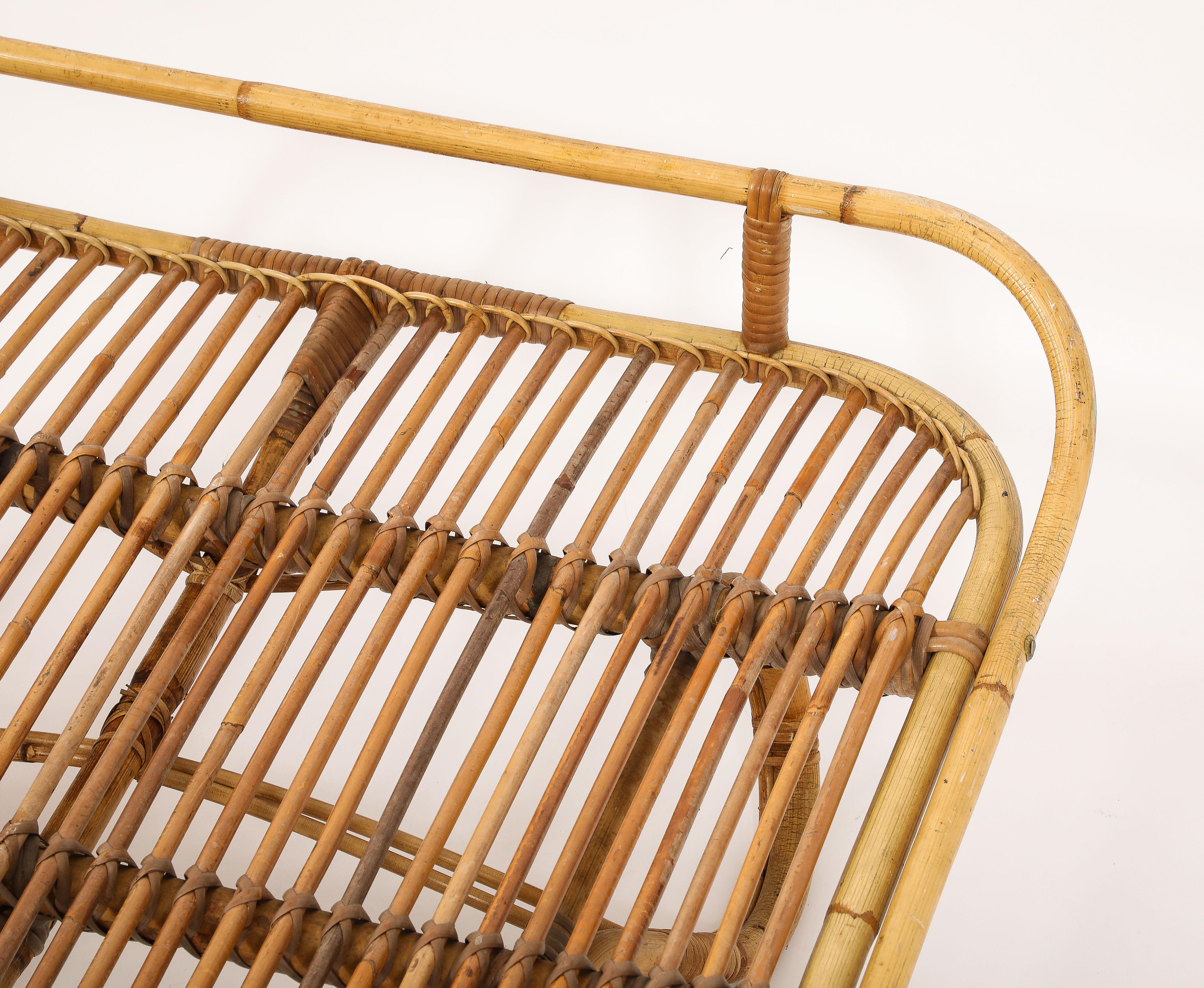 Méridienne en rotin dans le style de Louis Sognot, France, années 1960 en vente 12