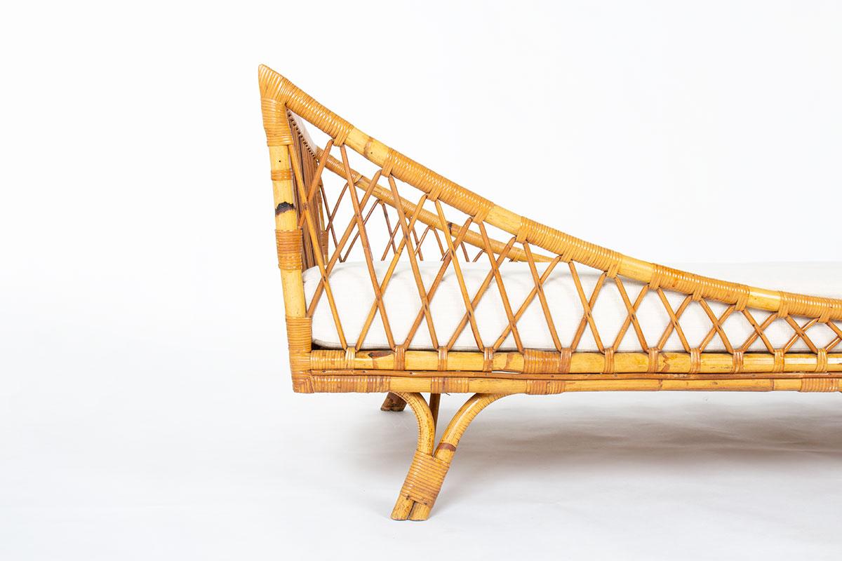 Méridienne en rotin avec matelas en tissu beige 1950 en vente 1
