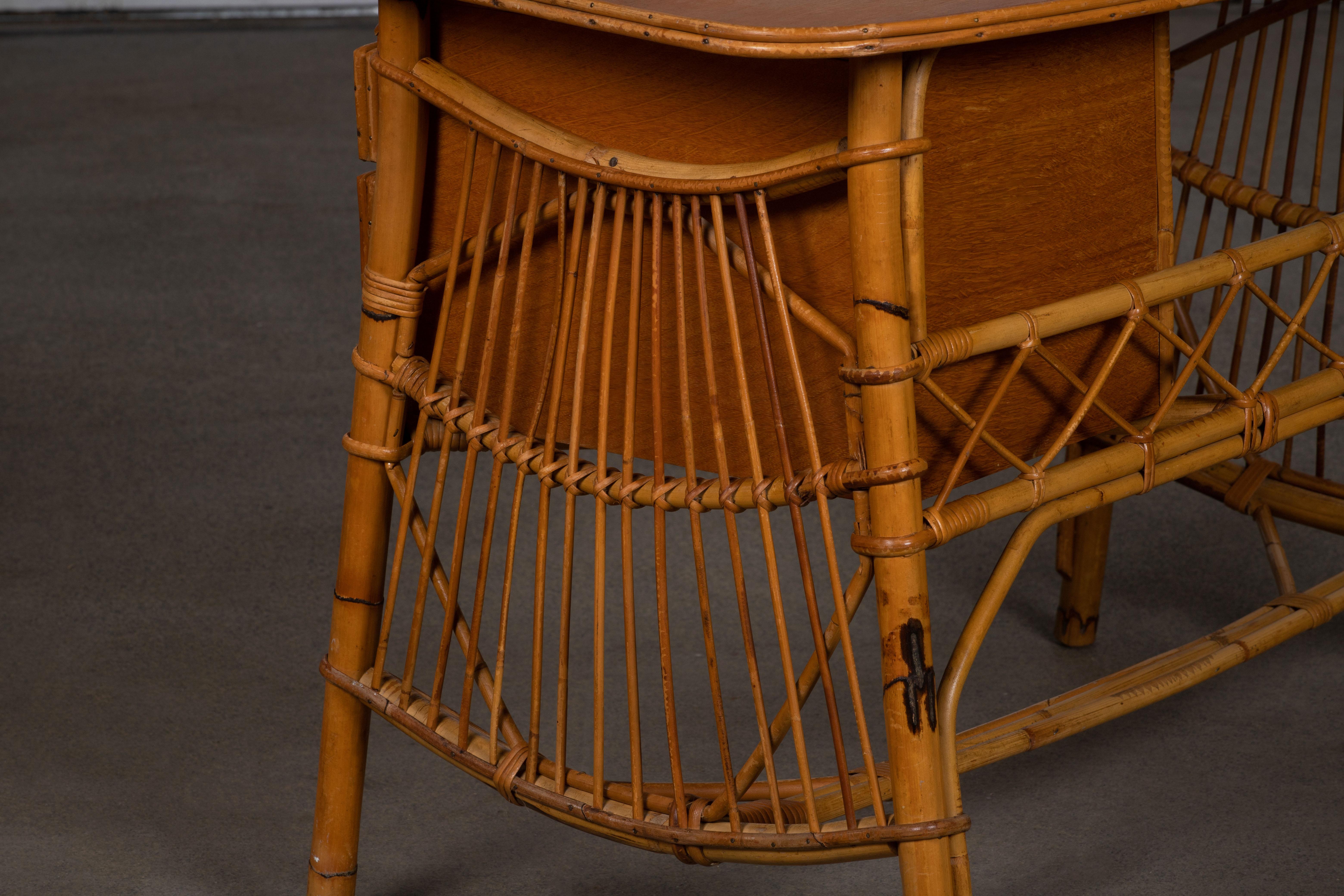 Rattan Desk Table and Chair by Louis Sognot, circa 1950s In Good Condition In Wiesbaden, DE