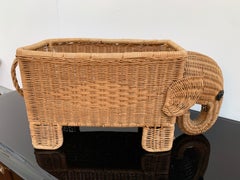 Rattan Elephant Magazine Rack, Italy, 1970s