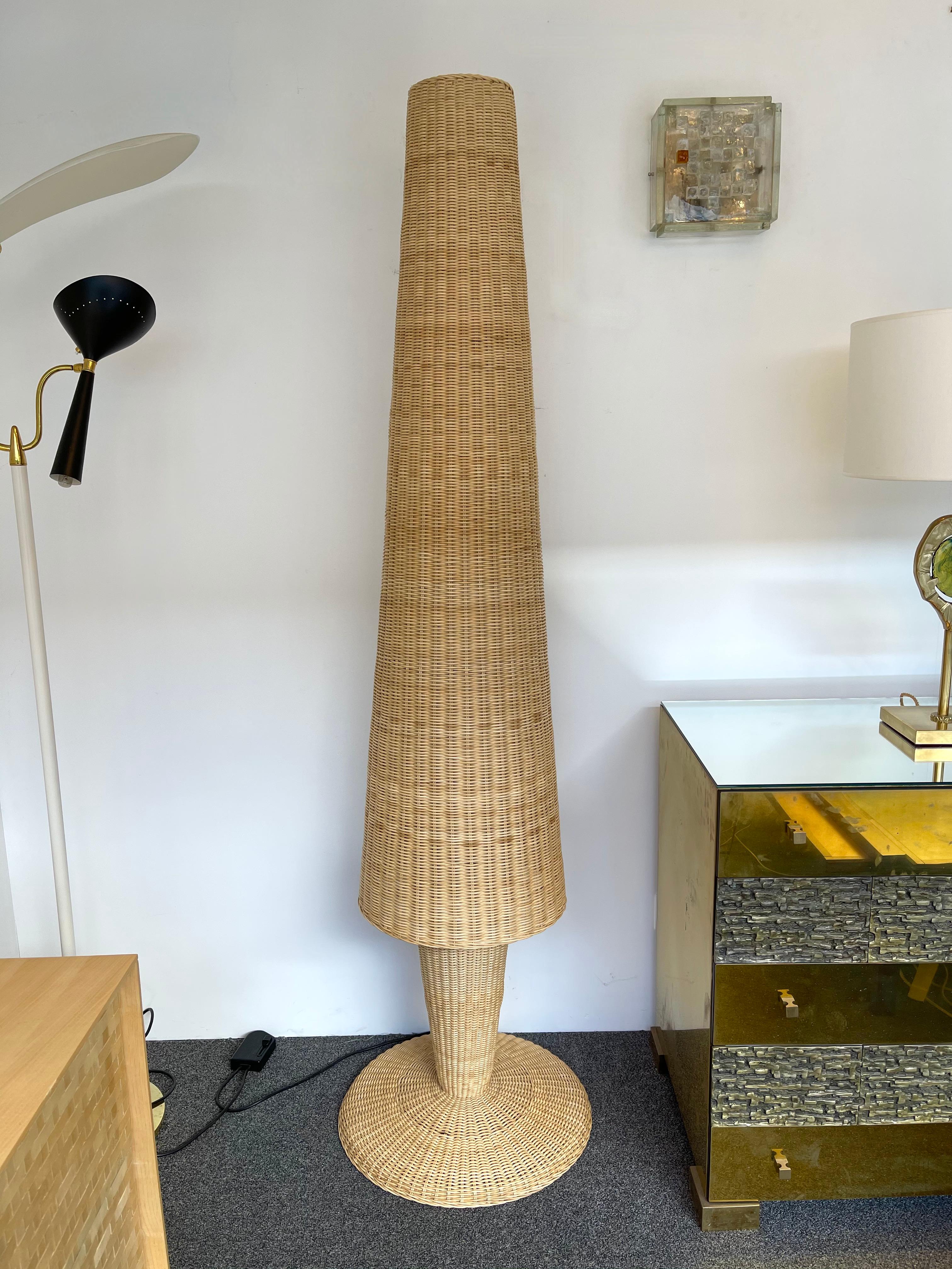 Mid-Century Modern Rattan Floor Lamp by Gasparucci Italo, Italy, 1980s For Sale