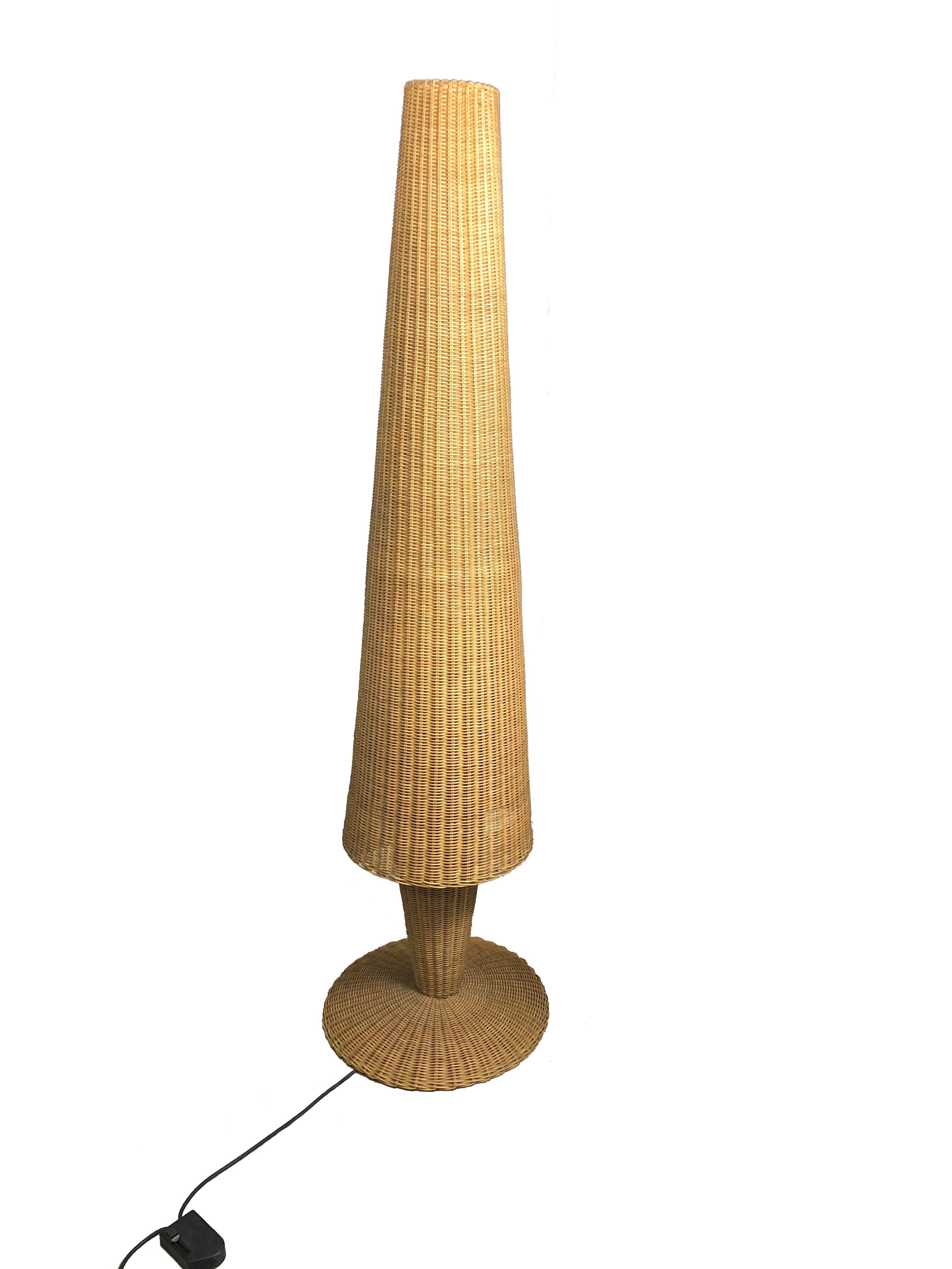 Rattan Floor Lamp By The Italian Bonacina Midcentury