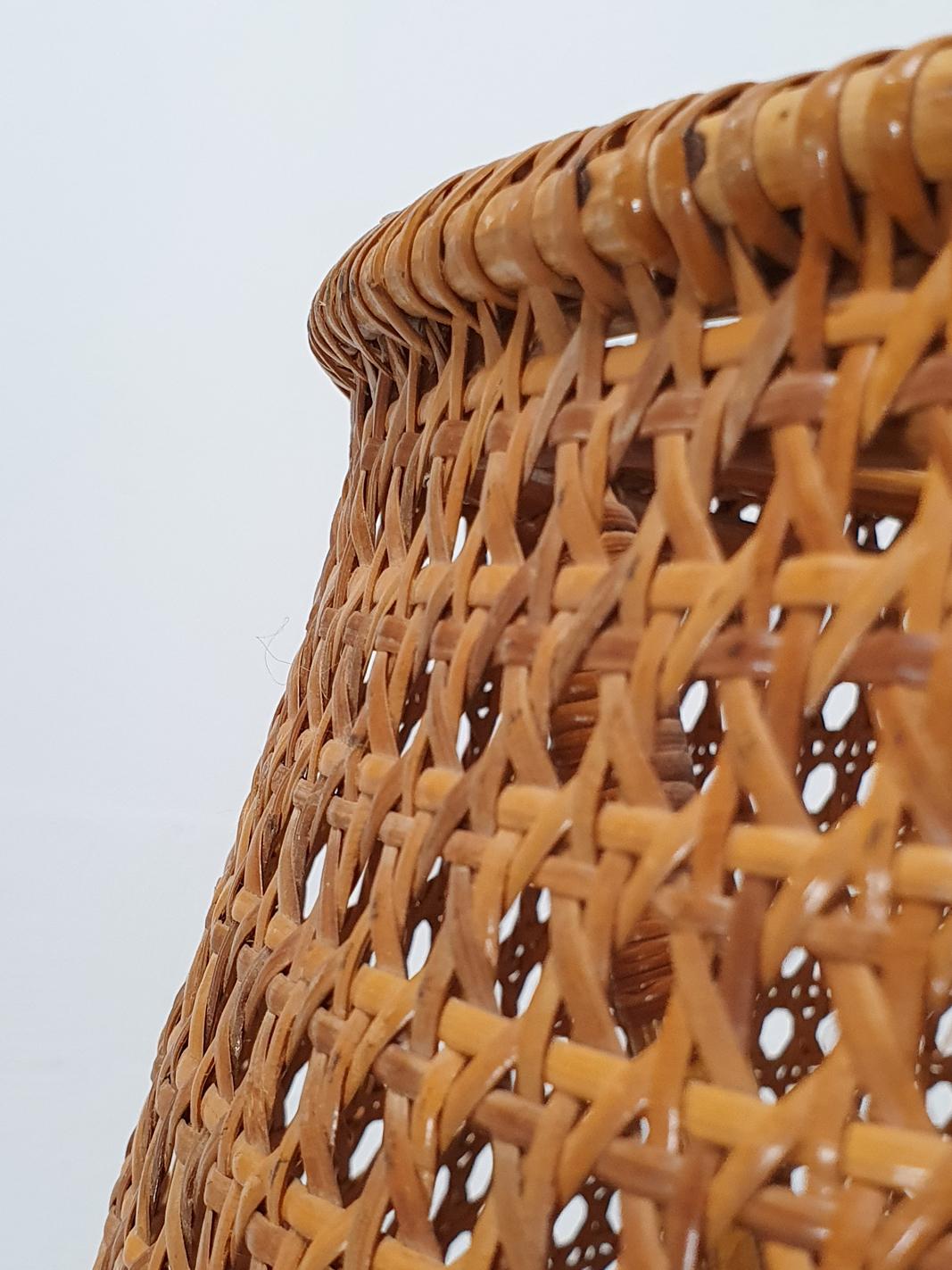 Rattan Floor Lamp In Good Condition In Antwerp, BE