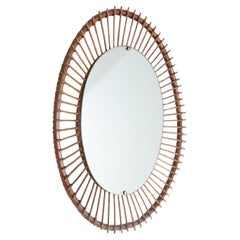 Specchio con cornice in rattan, manifattura italiana, 1960
