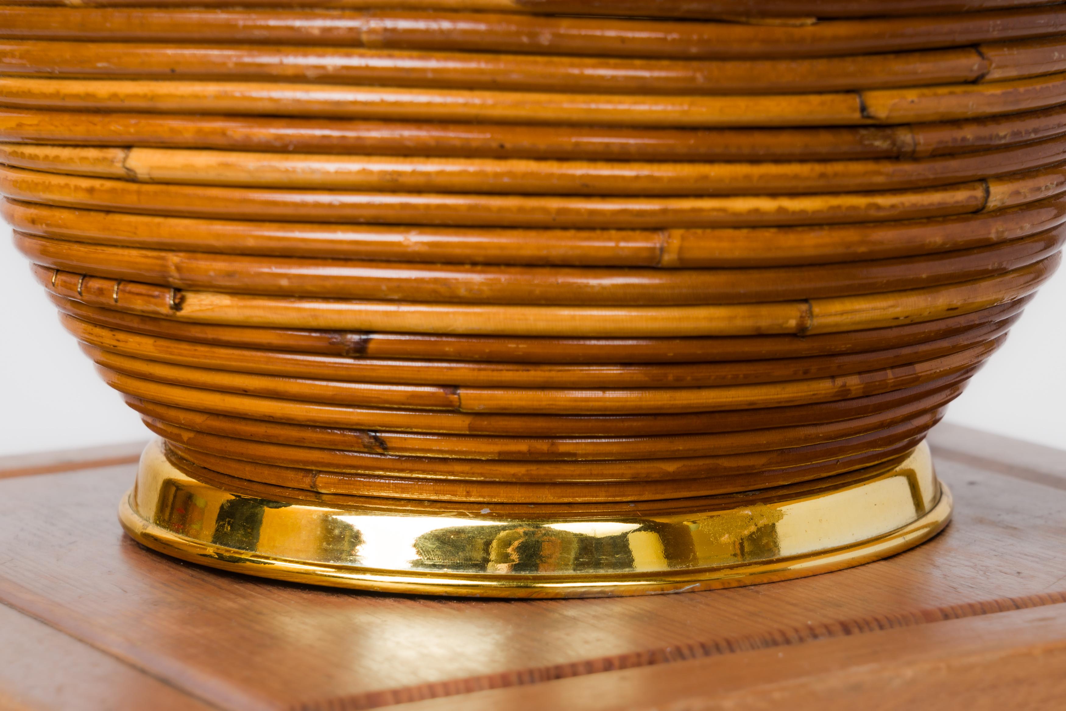 Rattan & Gilt Metal Table Lamp - Italy 1980's For Sale 2