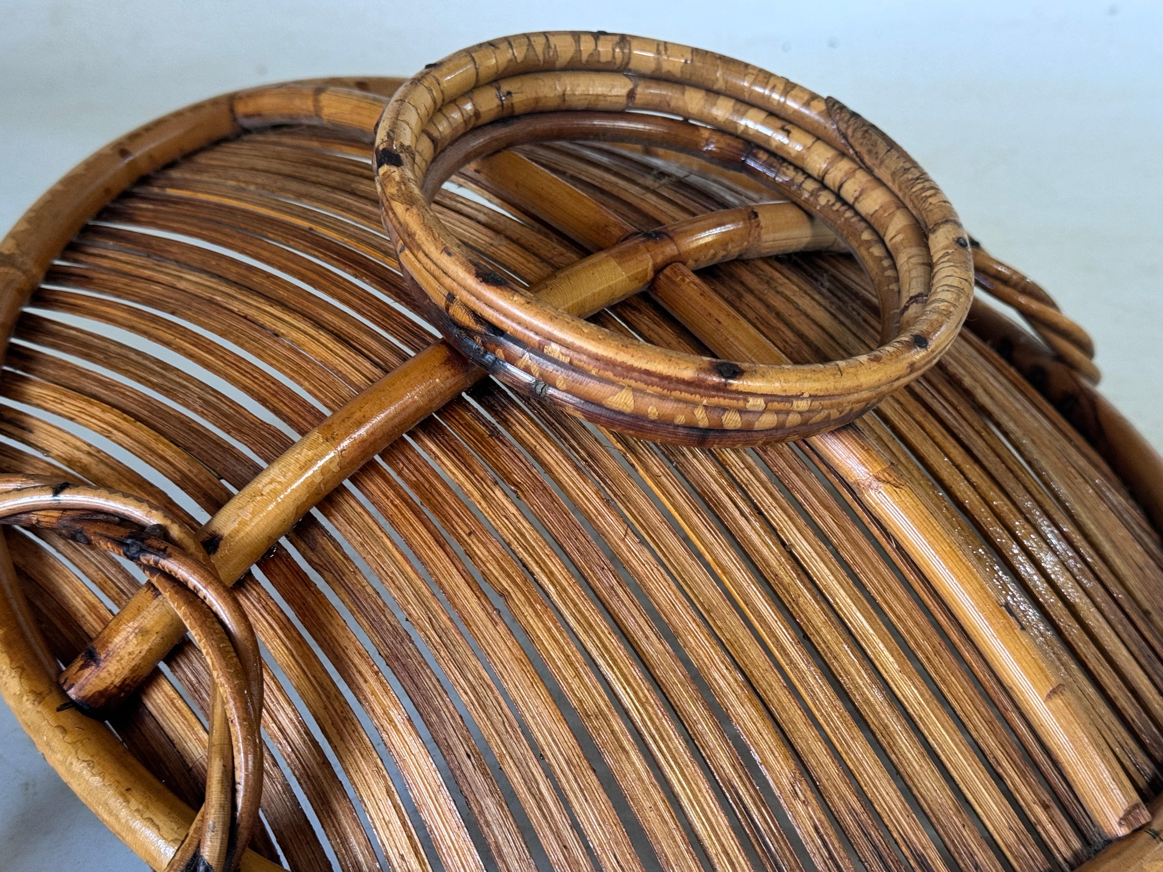 Rattan Italian Basket Bowl Centerpiece, 1970s Crespi Style In Good Condition For Sale In Auribeau sur Siagne, FR