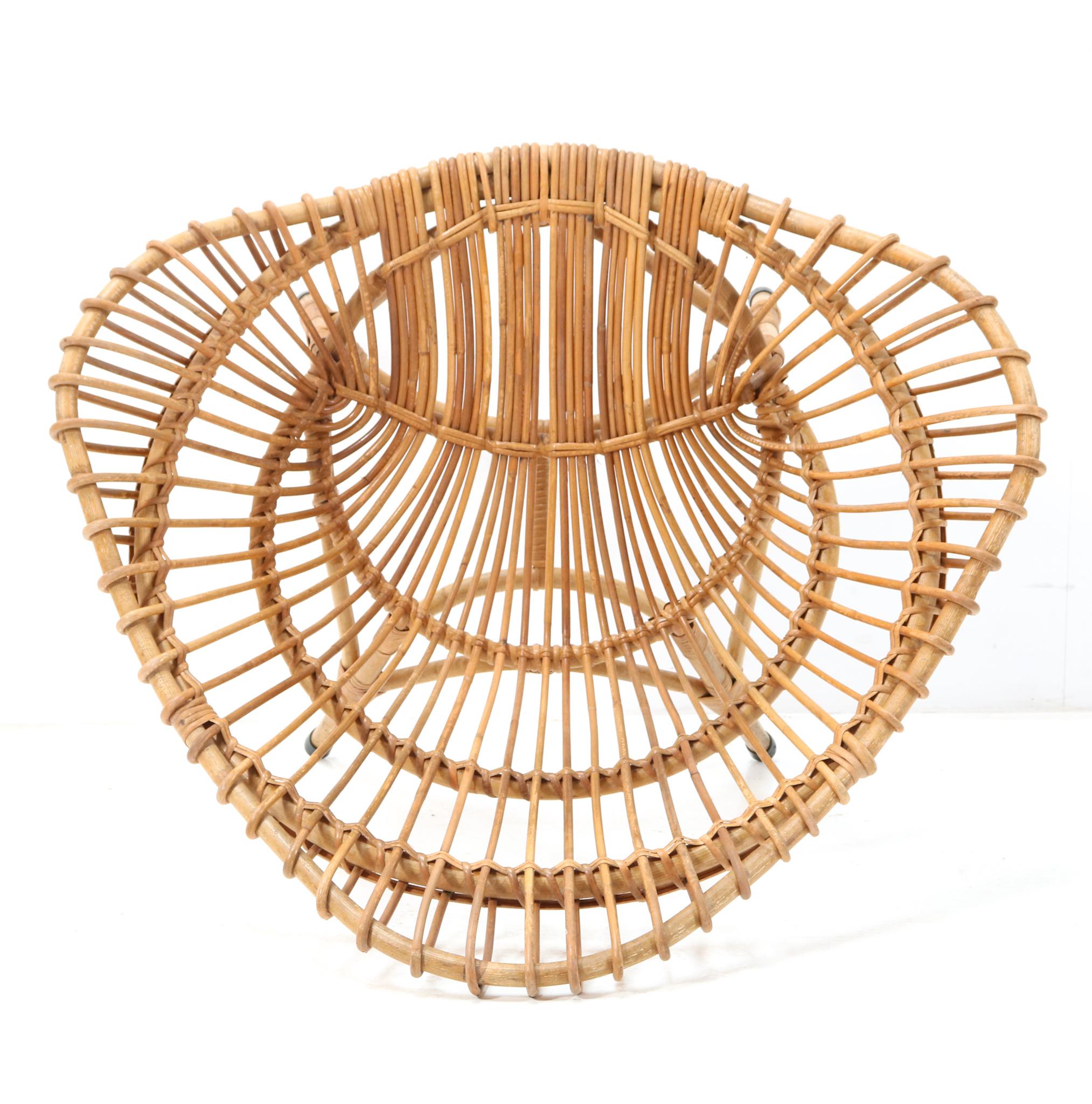 Rattan Italian Mid-Century Modern Club Chair, 1960s For Sale 3