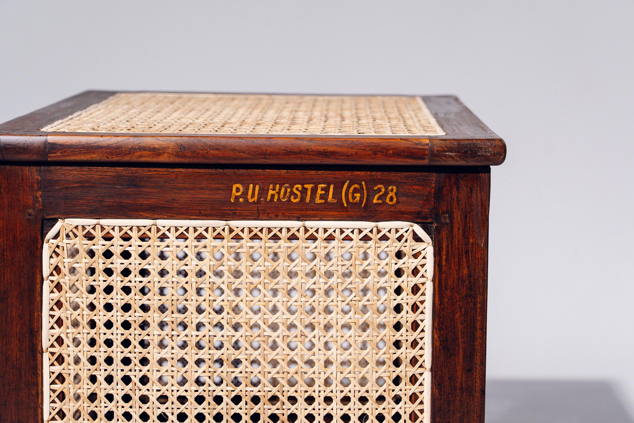 Canne Boîte à linge en rotin par Pierre Jeanneret pour Chandigarh, Inde, vers 1955-56 en vente