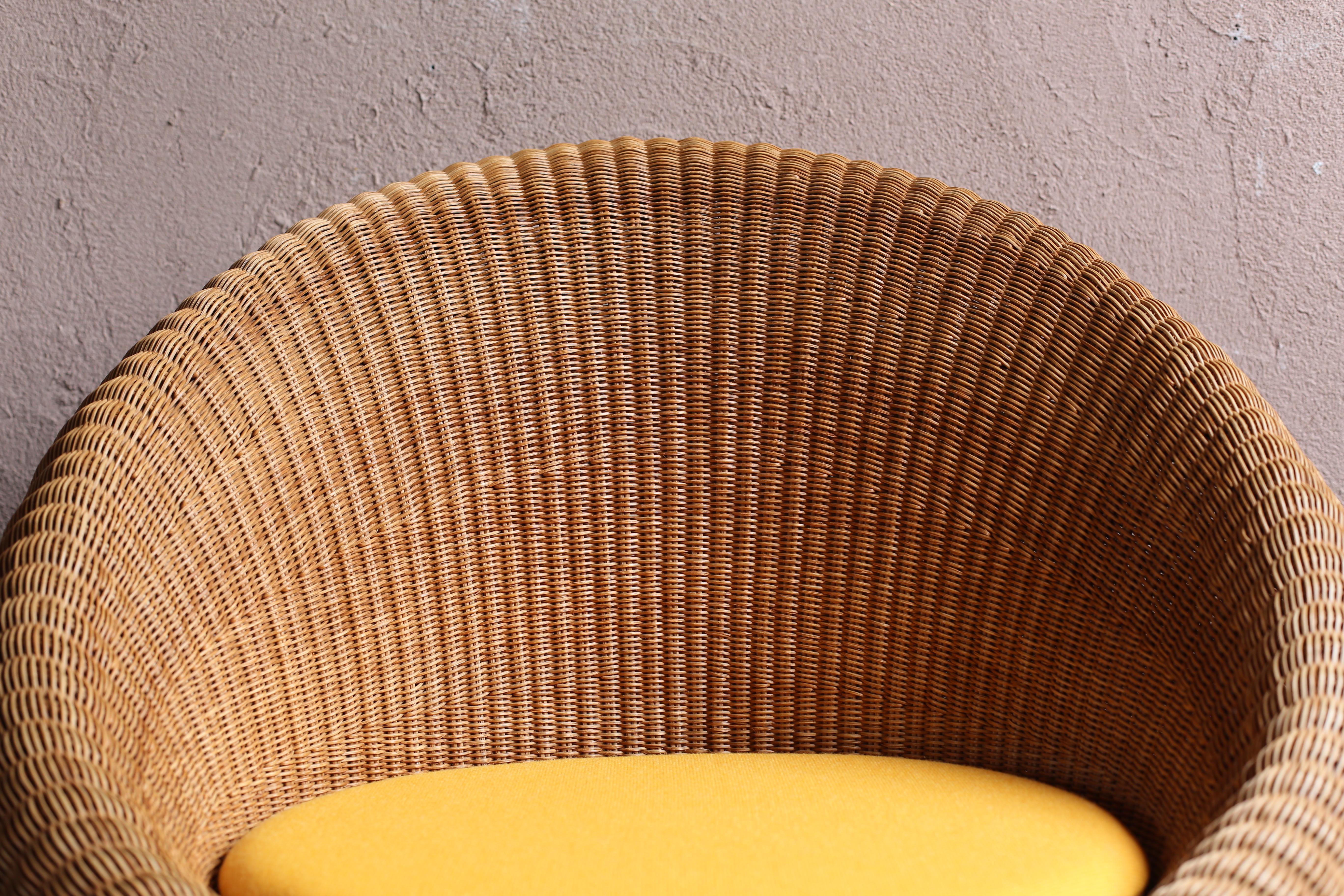 Rattan Lounge Chair by Isamu Kenmochi, circa 1960s 1