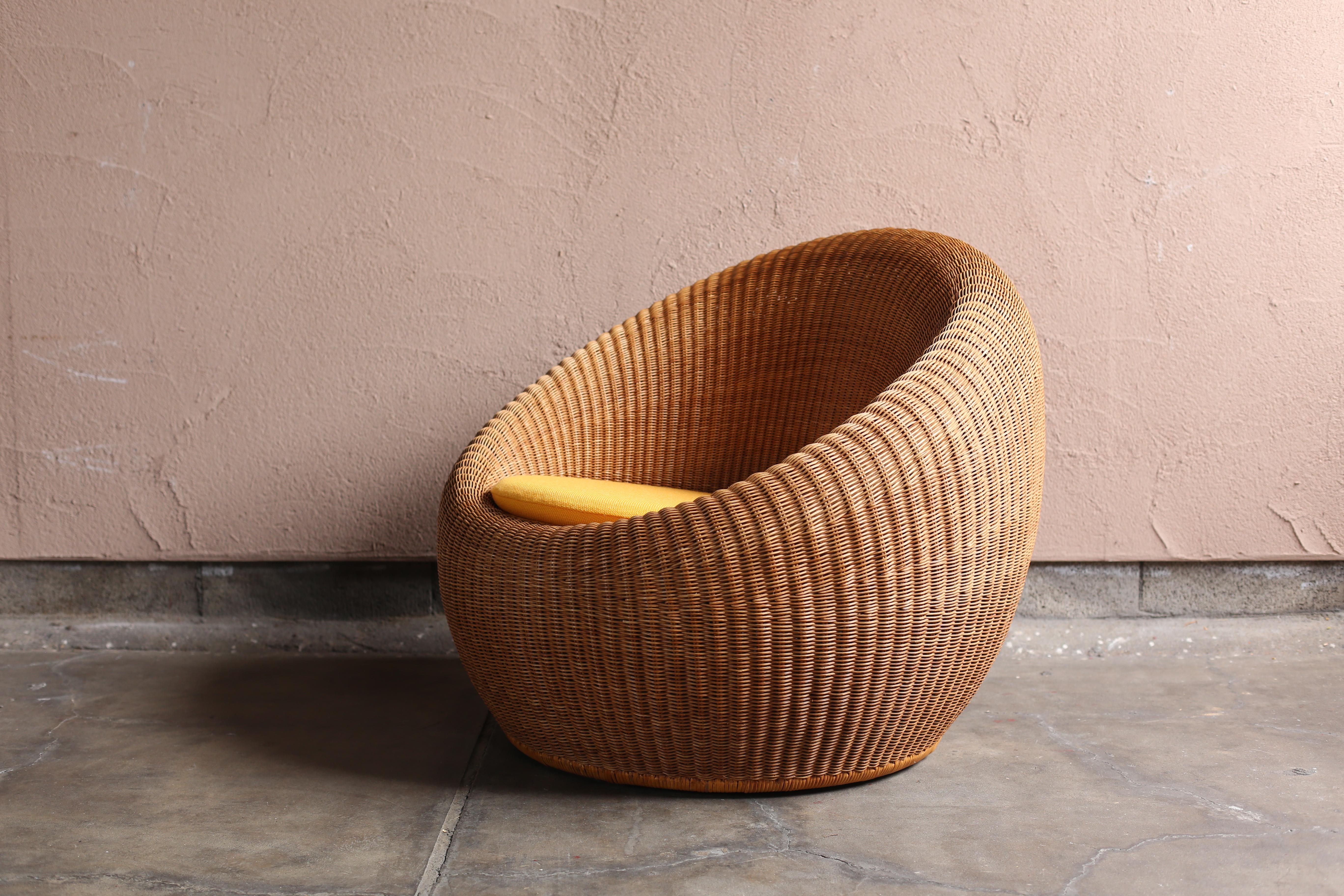 isamu kenmochi rattan chair