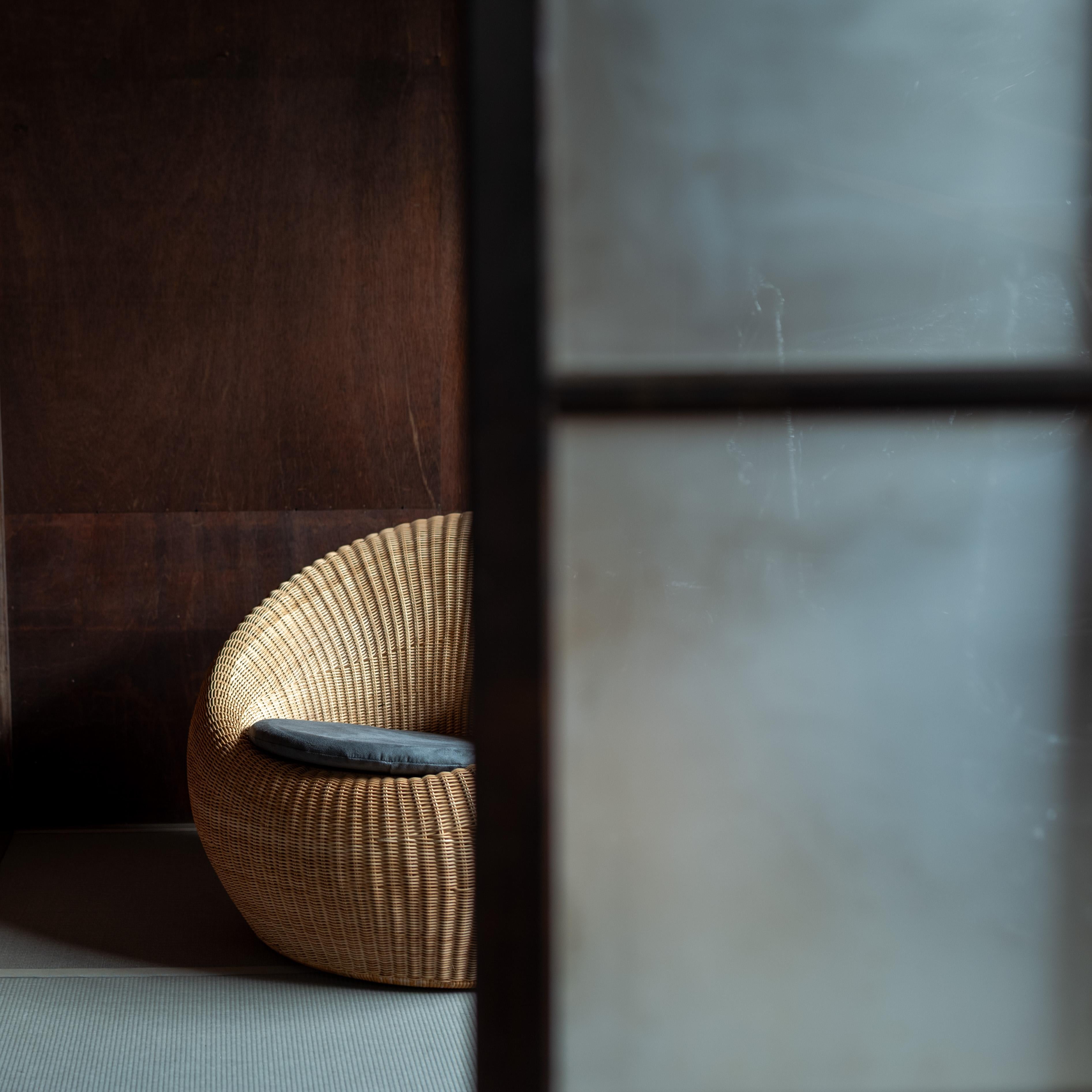 Butaca de ratán de Isamu Kenmochi para Yamakawa Rattan, años 60 en venta 3