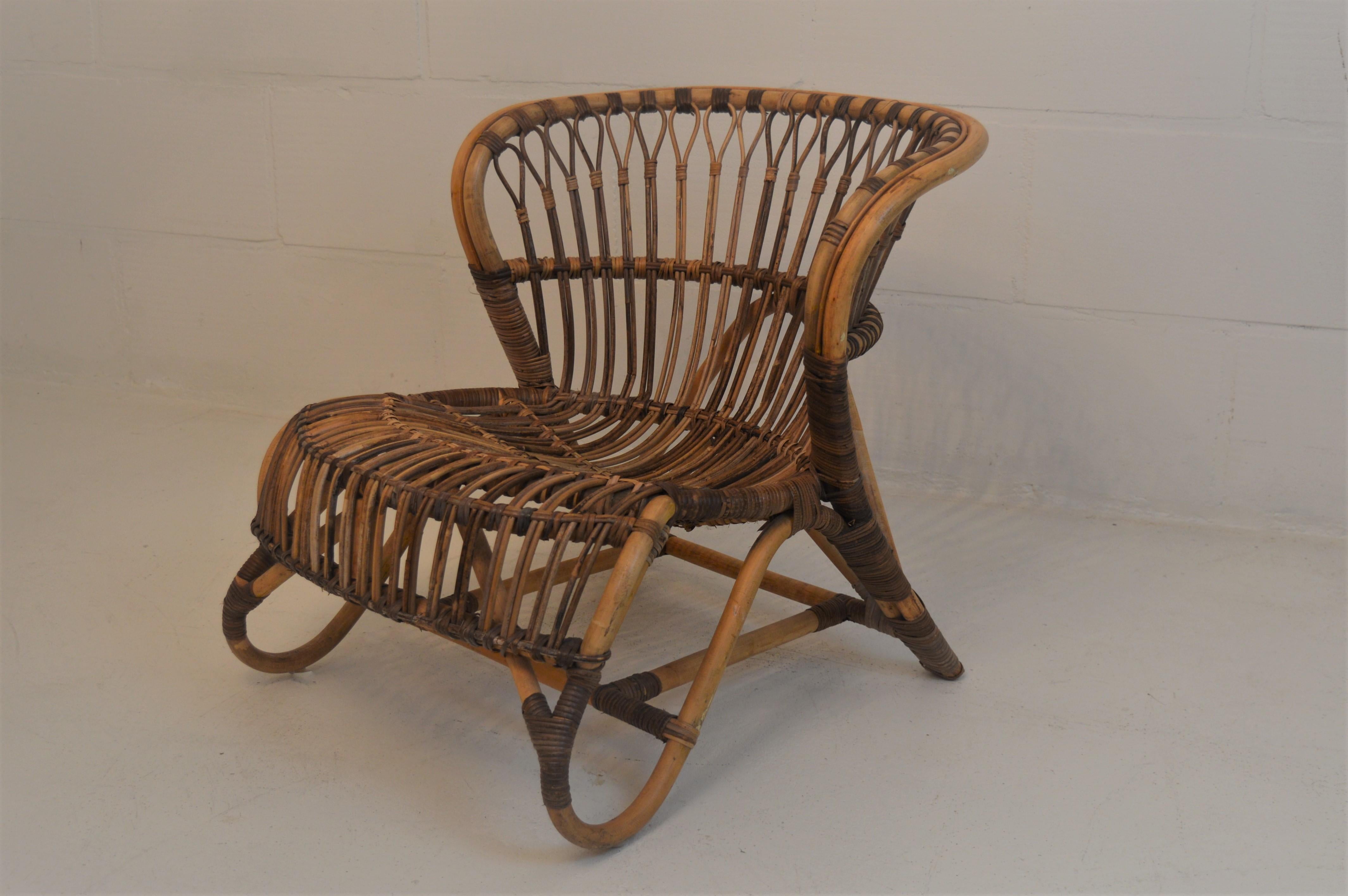 Rattan Lounge Chair in the Style of Viggo Boesen, 1940s In Fair Condition In Castenray, NL