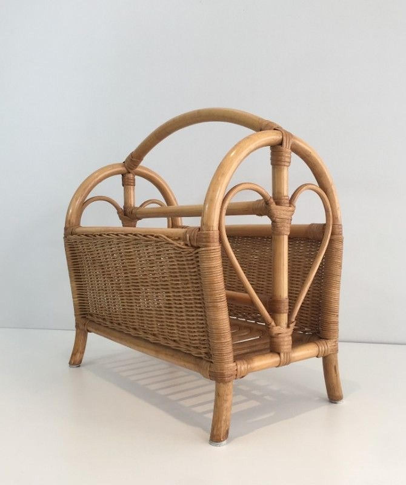 Portariviste in rattan in vendita 1