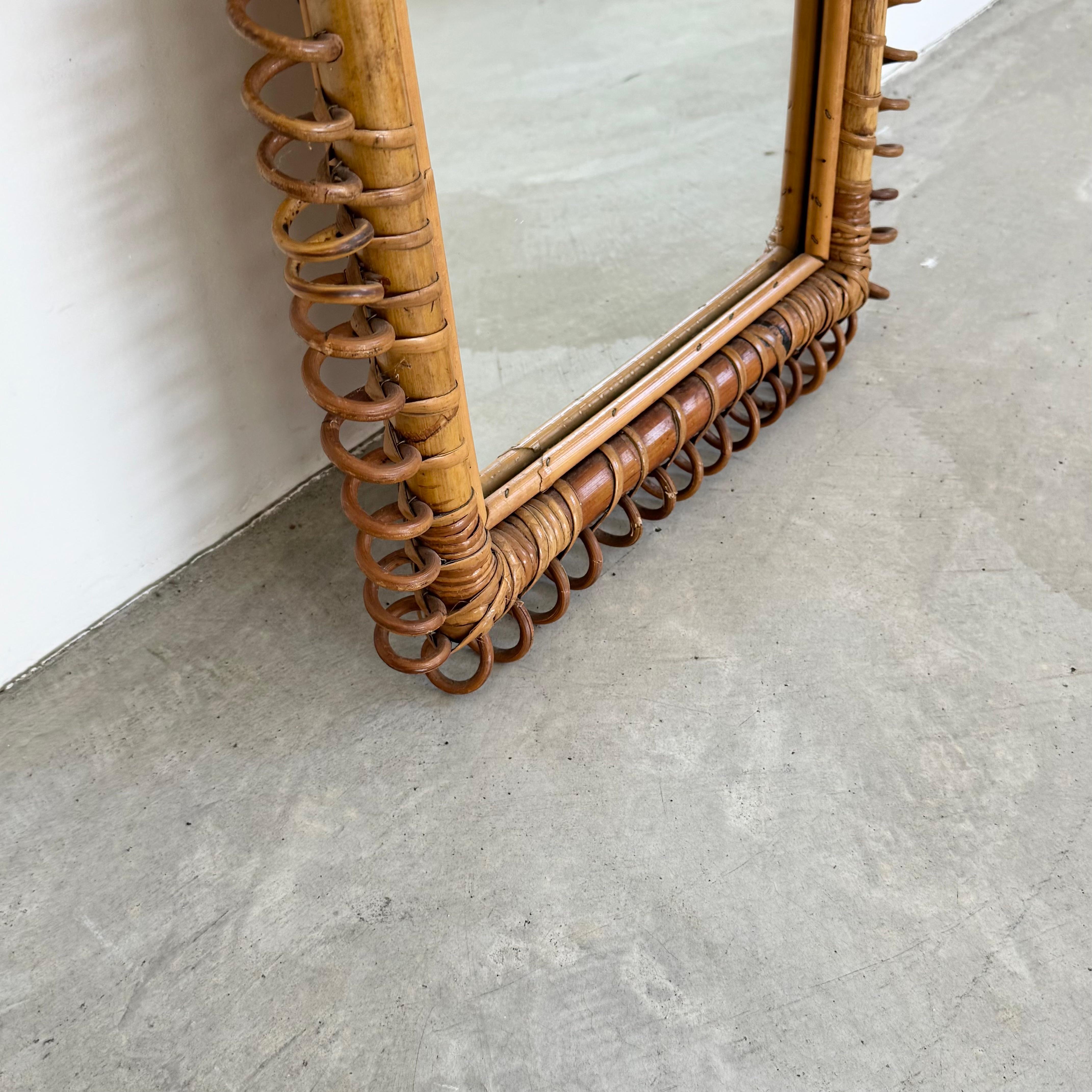 Miroir en rotin, 1950 Italie en vente 4