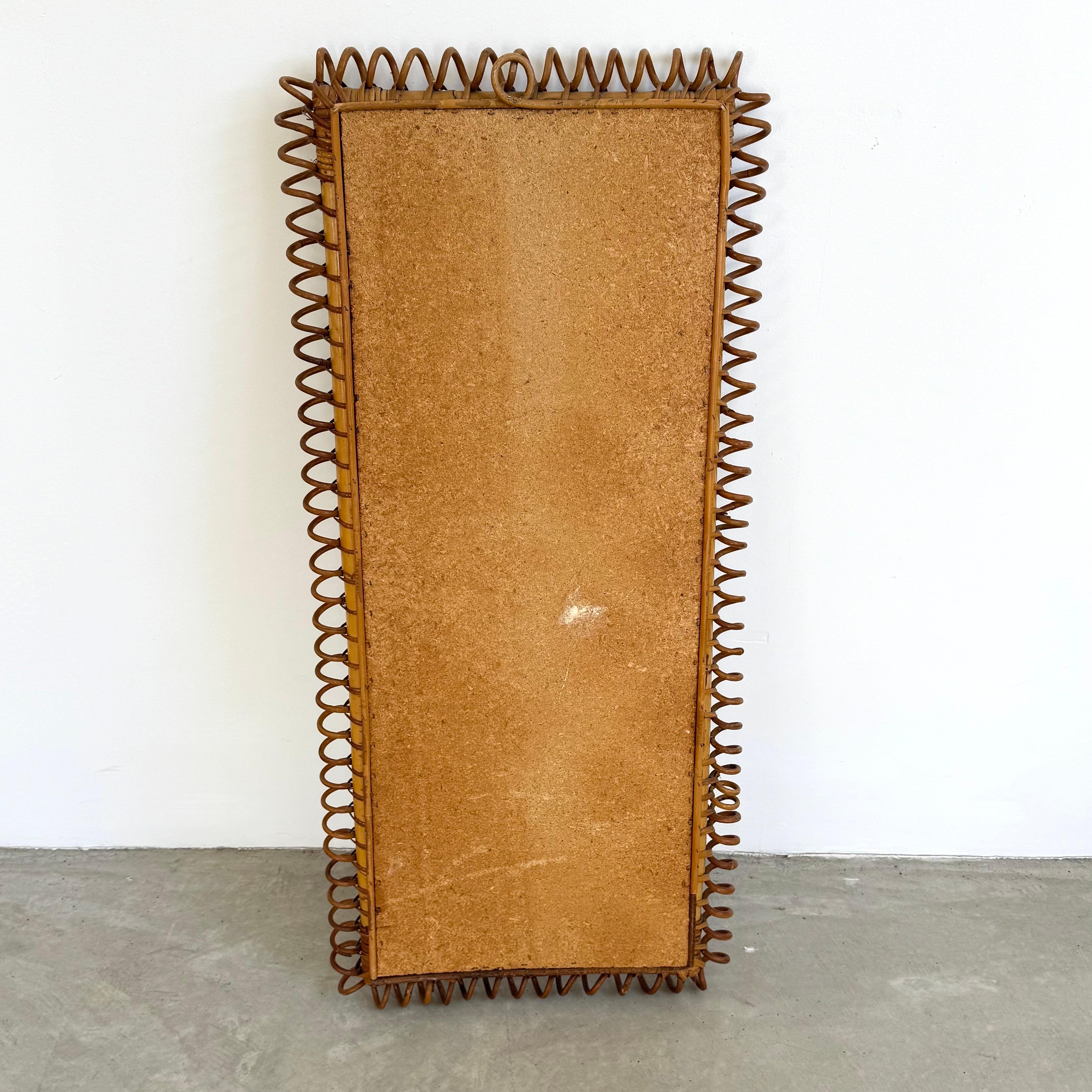 Milieu du XXe siècle Miroir en rotin, 1950 Italie en vente