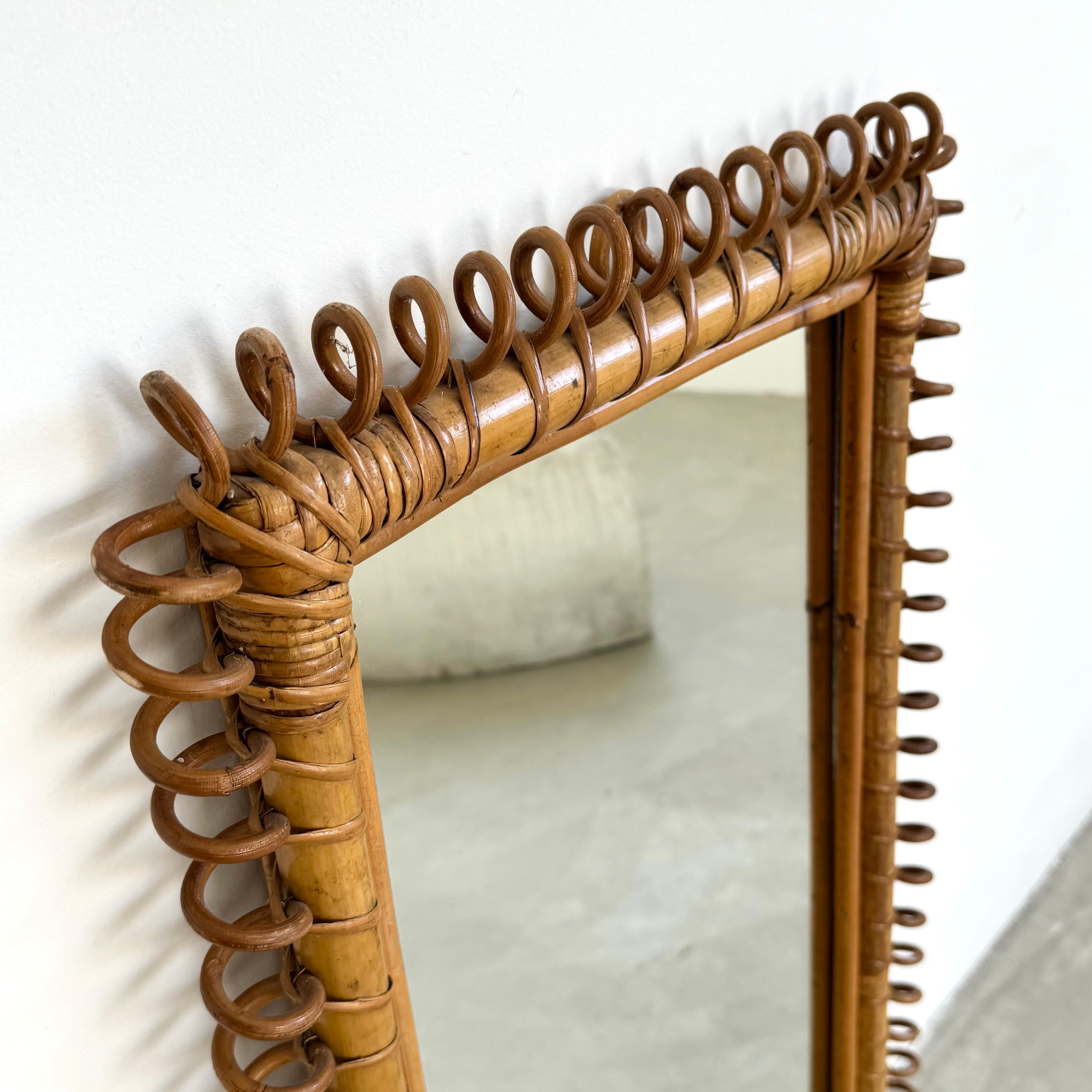 Miroir en rotin, 1950 Italie en vente 3