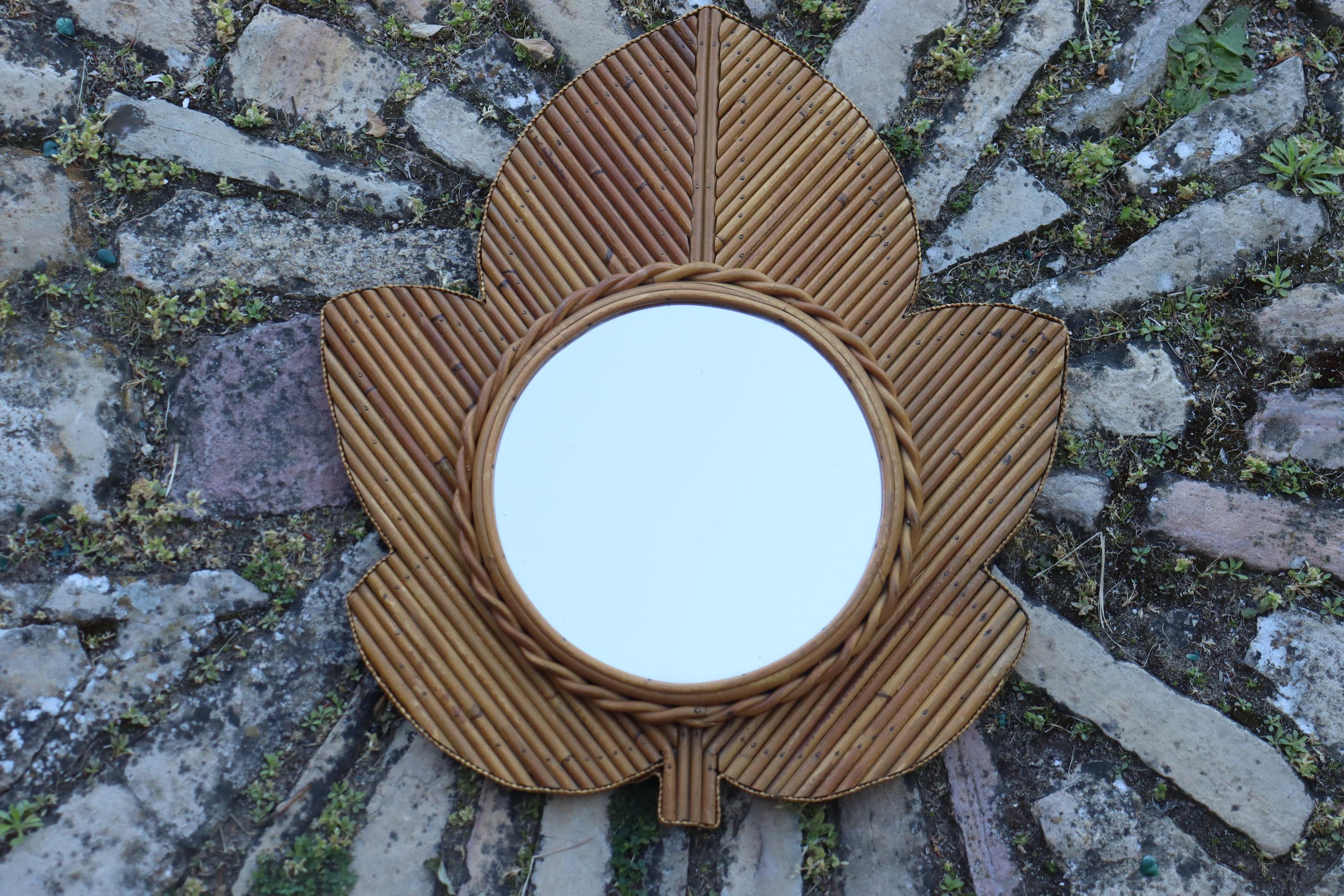 Bohémien Rattan mirror by Vivaï del Sud, Italy 1970 in vendita