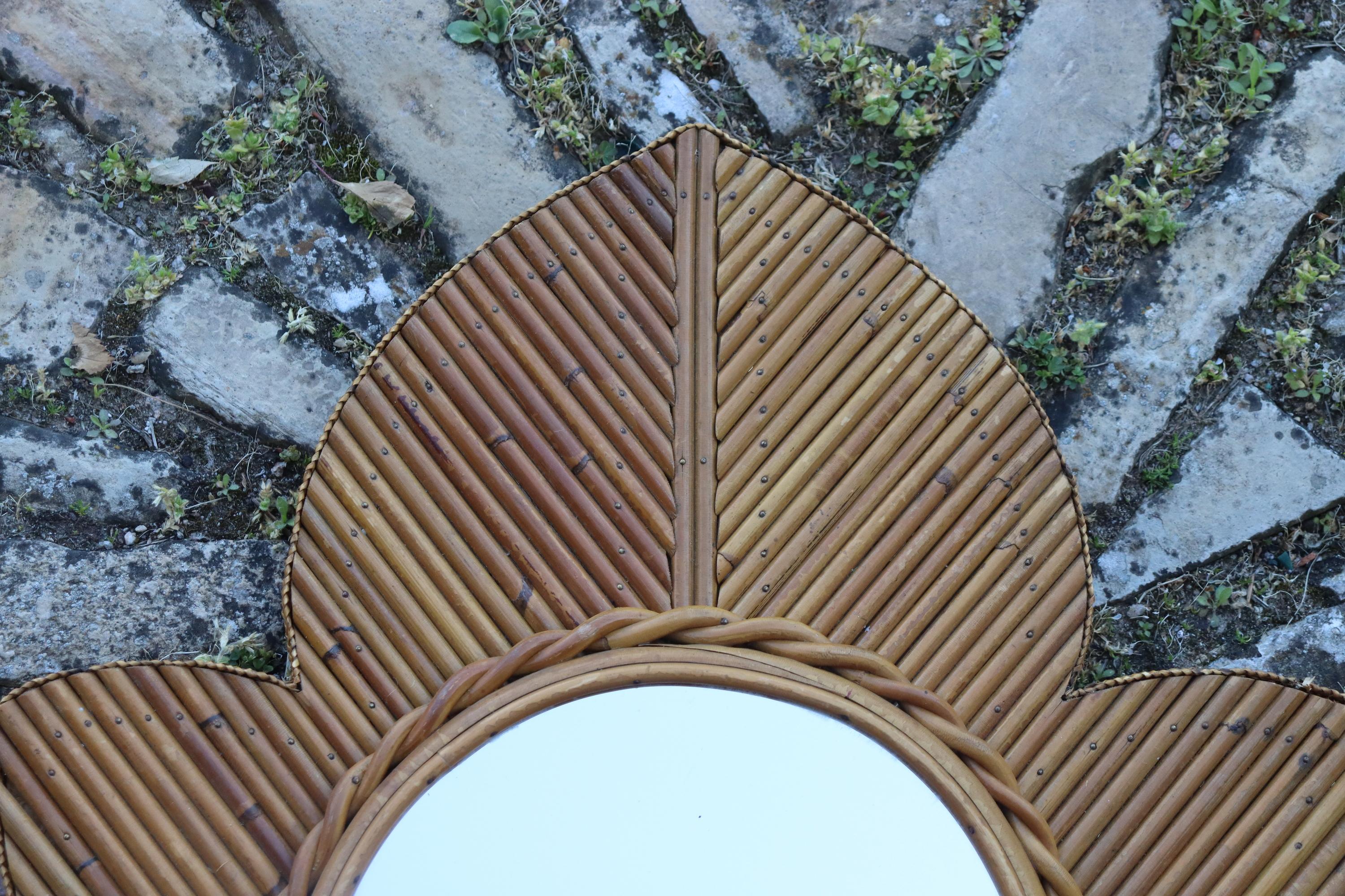 Italiano Rattan mirror by Vivaï del Sud, Italy 1970 in vendita