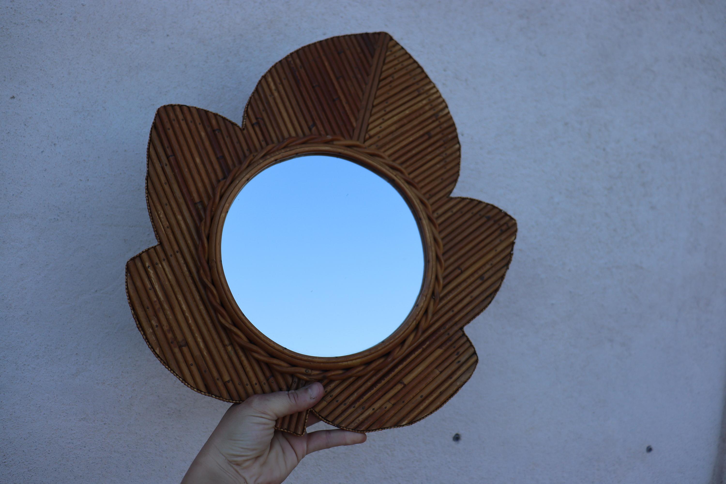 Rattan mirror by Vivaï del Sud, Italy 1970 in vendita 3