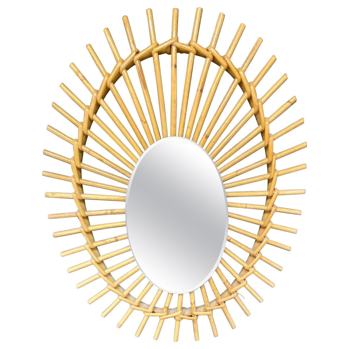 Miroir en rotin, vers 1970 en vente