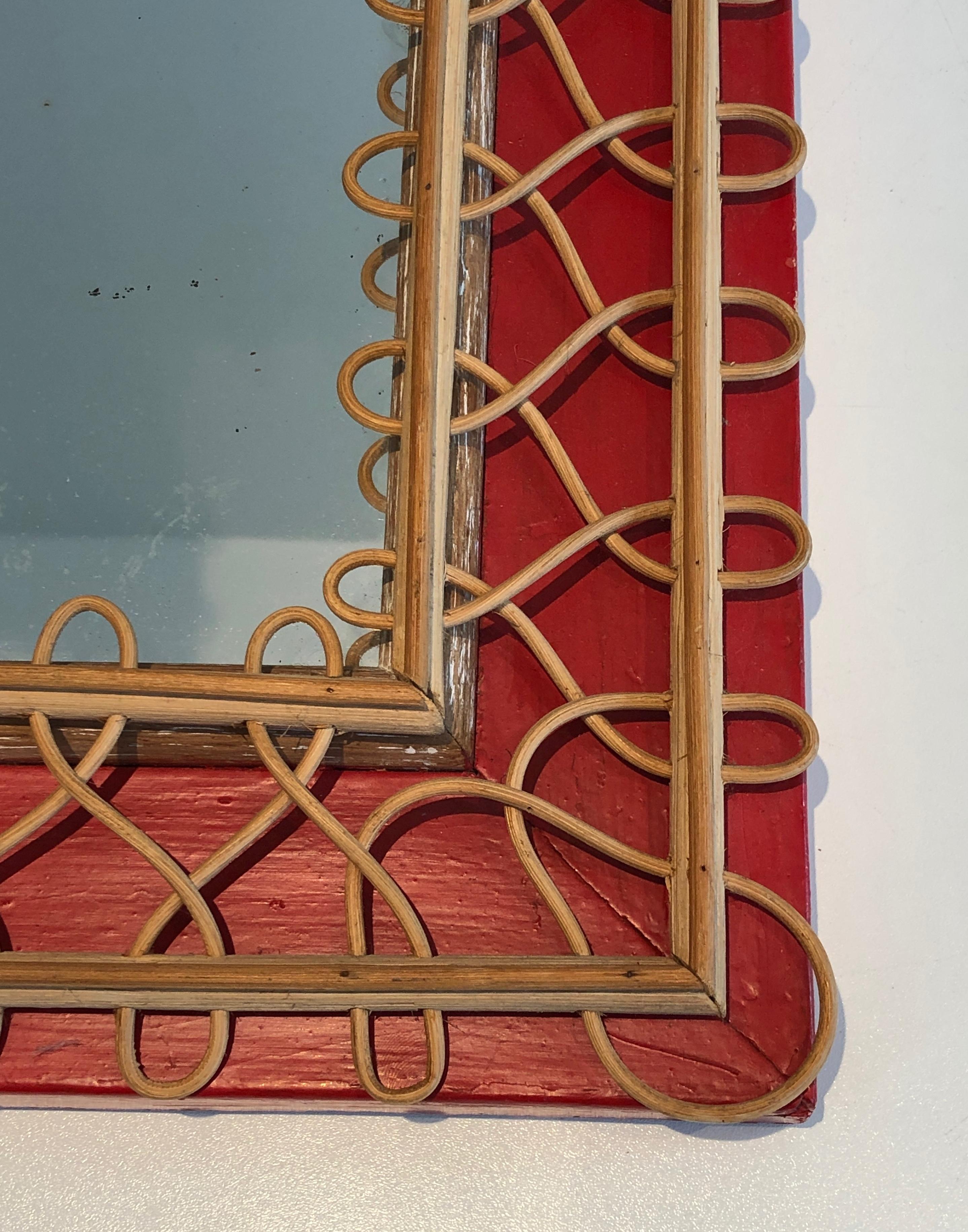 Miroir en rotin sur fond rouge. Travail français. Circa 1940 en vente 8