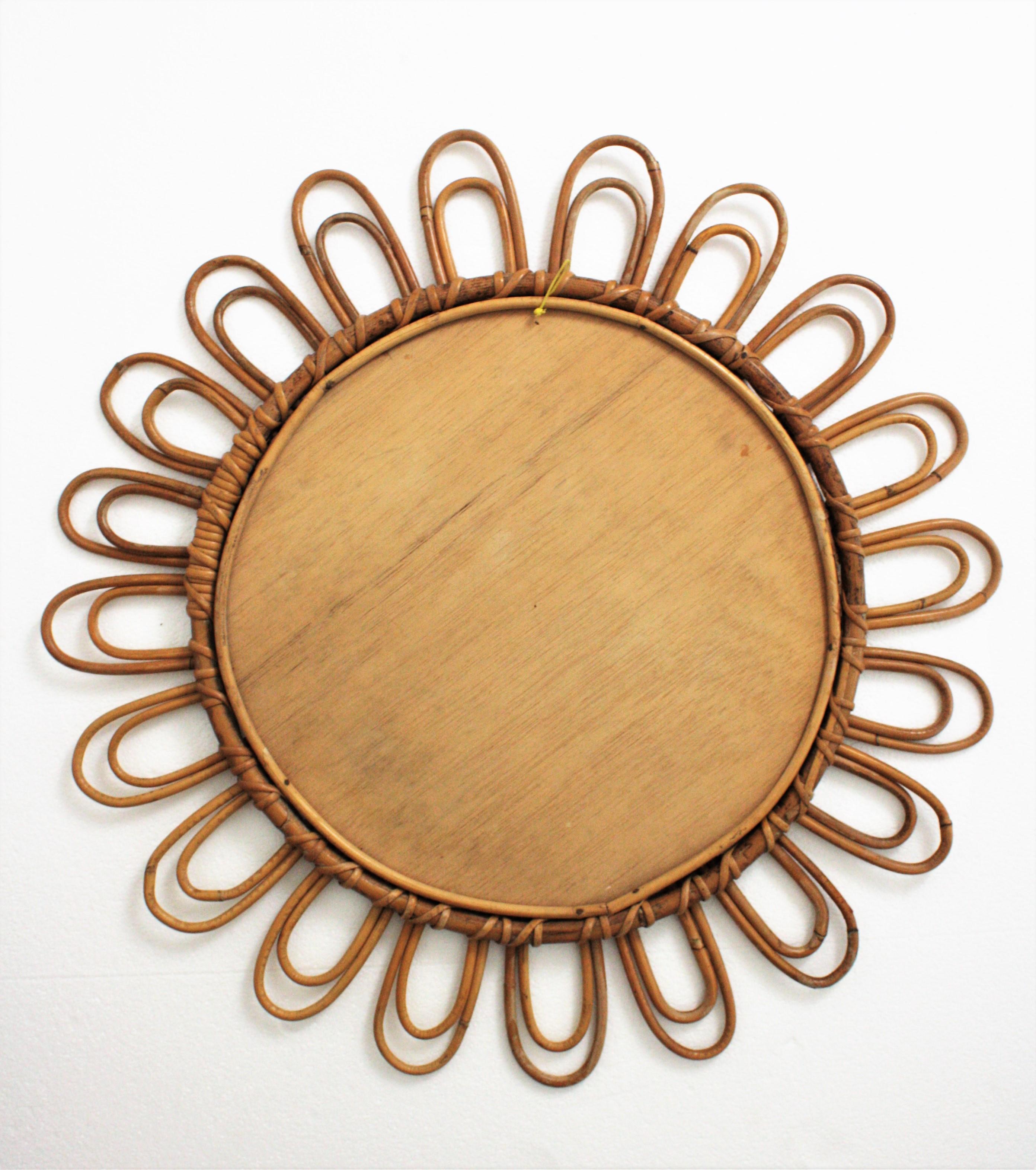 Rattan Mirror with Flower Shape, Midcentury Mediterranean Design, 1960s 3