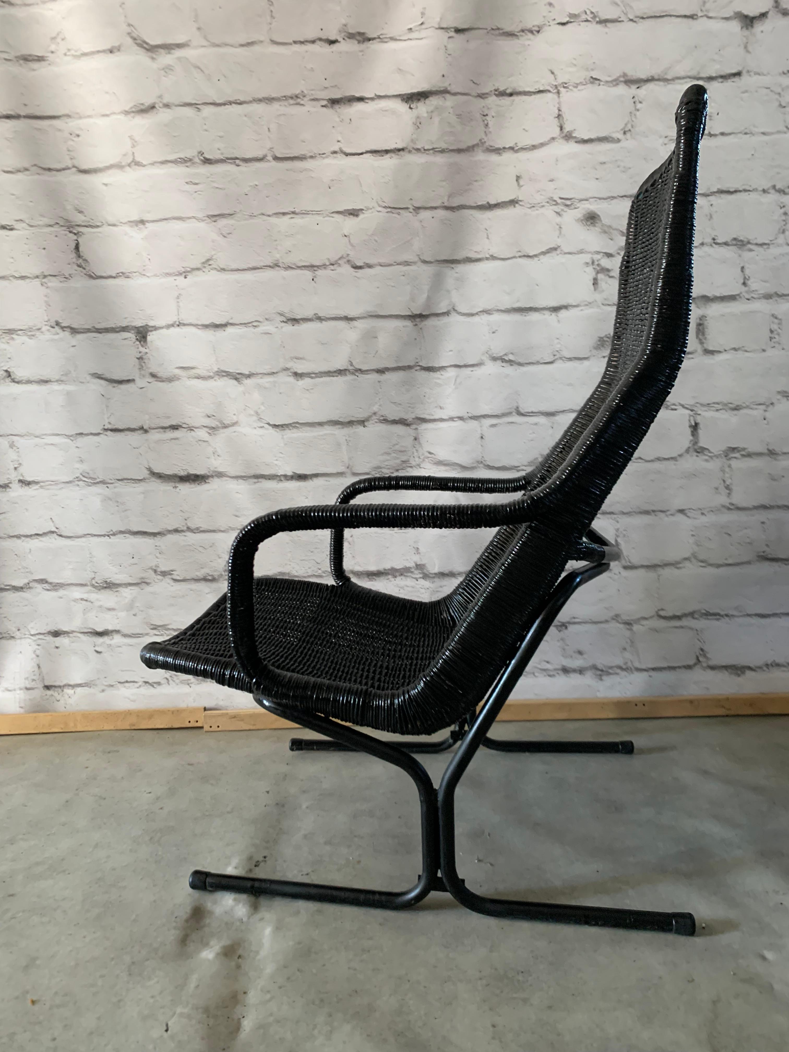 Rattan Model 514 C Lounge Chair By Dirk Van Sliedregt For Gebroeders Jonkers Noo For Sale 3