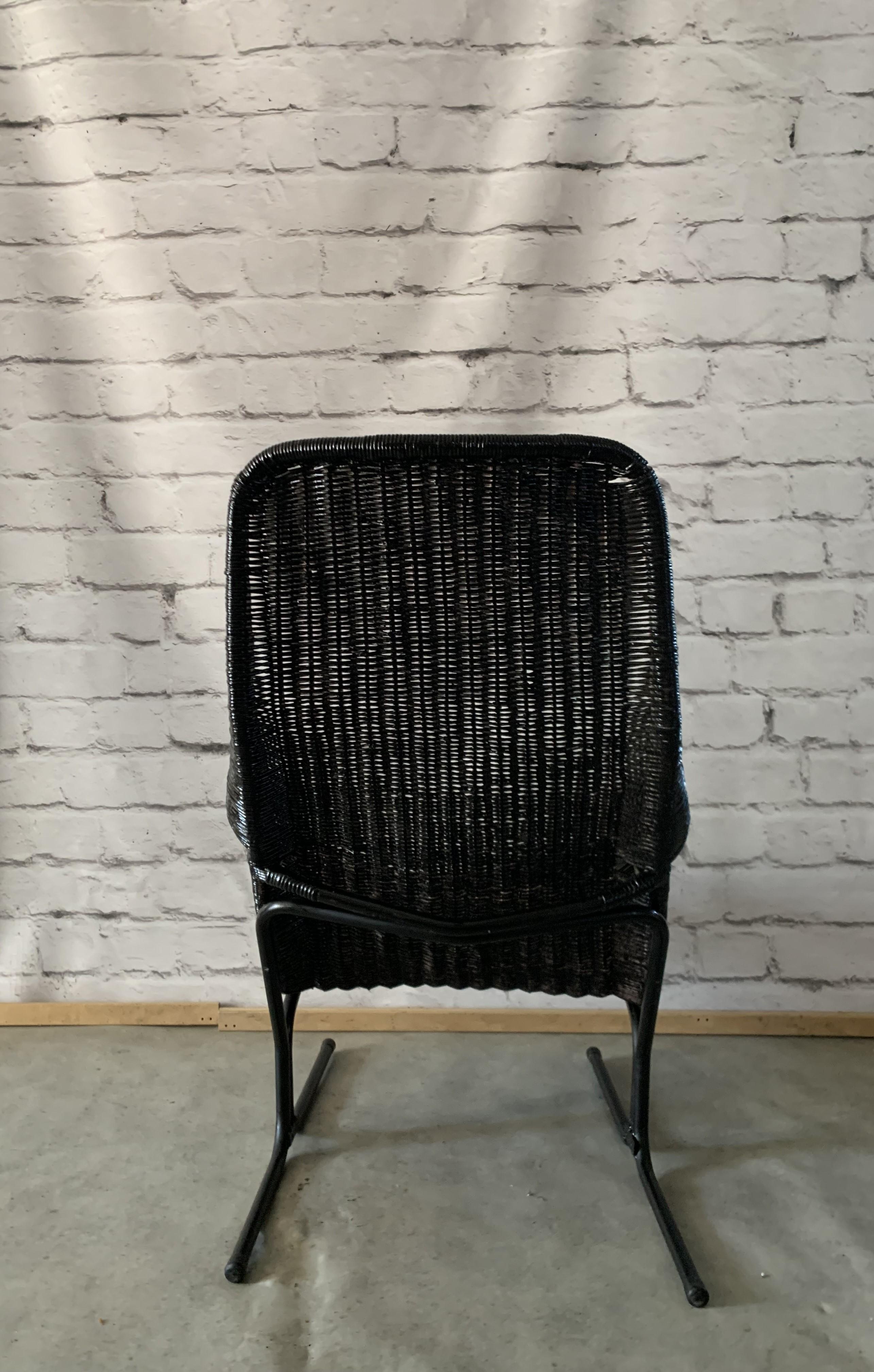 Rattan Model 514 C Lounge Chair By Dirk Van Sliedregt For Gebroeders Jonkers Noo For Sale 1