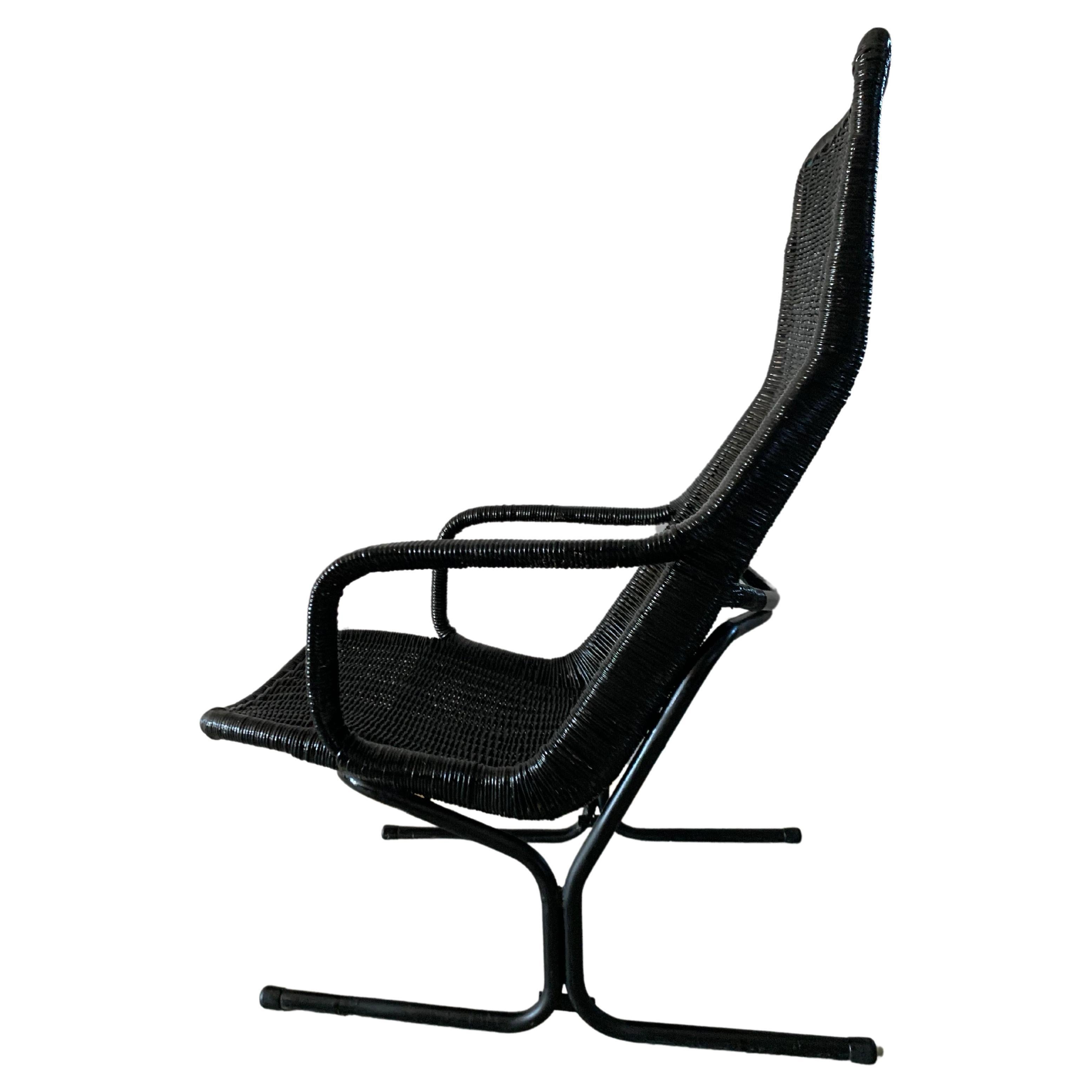 Rattan Model 514 C Lounge Chair By Dirk Van Sliedregt For Gebroeders Jonkers Noo For Sale