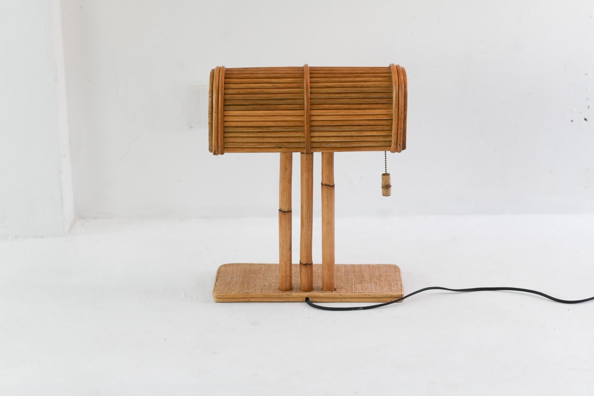 Philippin Lampe de bureau BP moderne Art Déco Bankers Lampe en vente