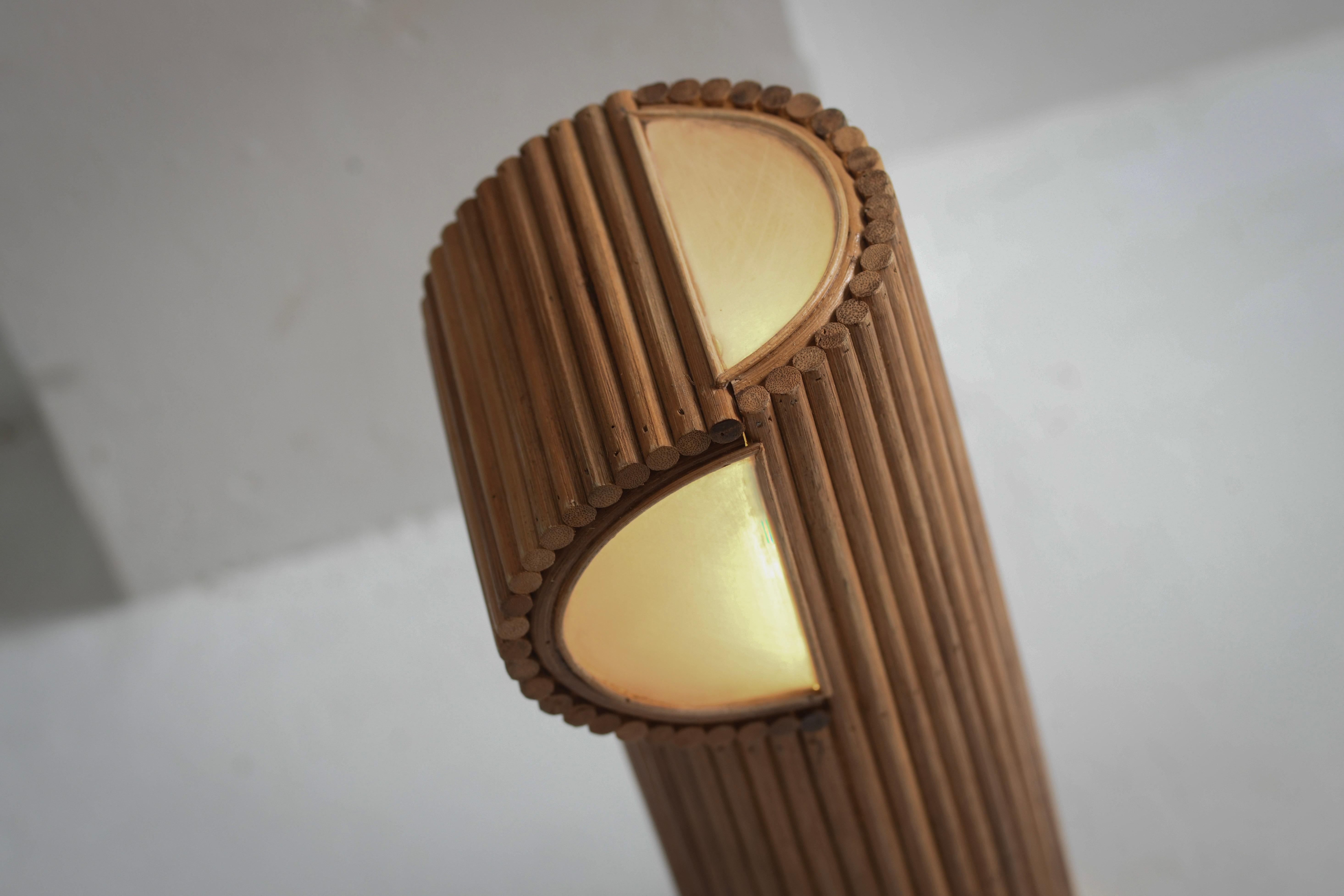 Philippin Lampe de table moderne en rotin  