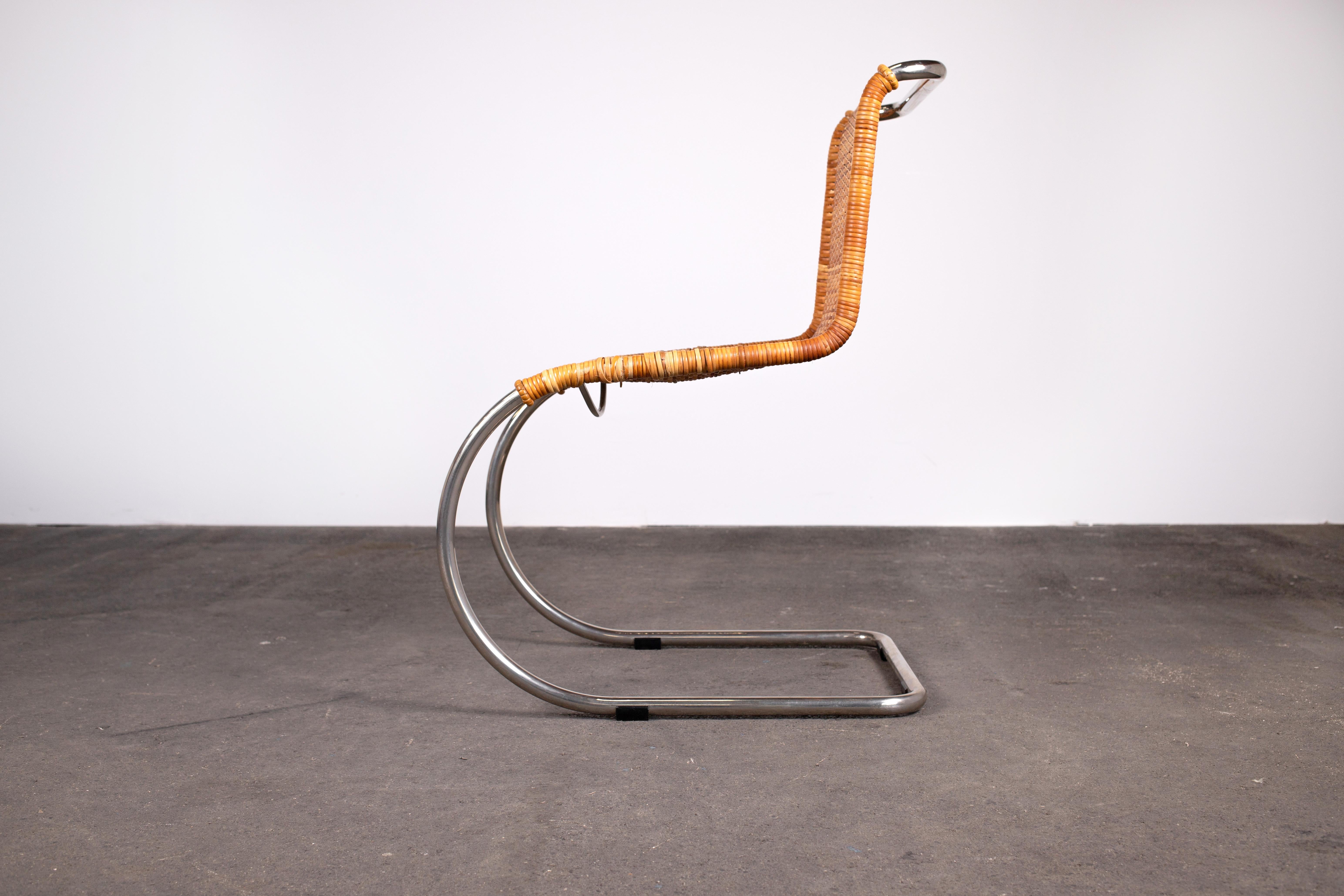 Bauhaus Rattan MR Chair by Mies Van Der Rohe, Rare Elegant Tecta Variant For Sale
