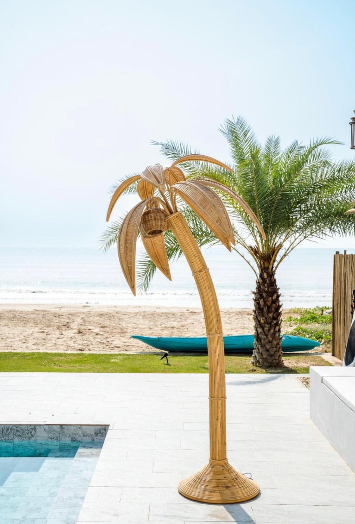 Rattan « Palm tree/ coconut tree » floor lamp For Sale 2