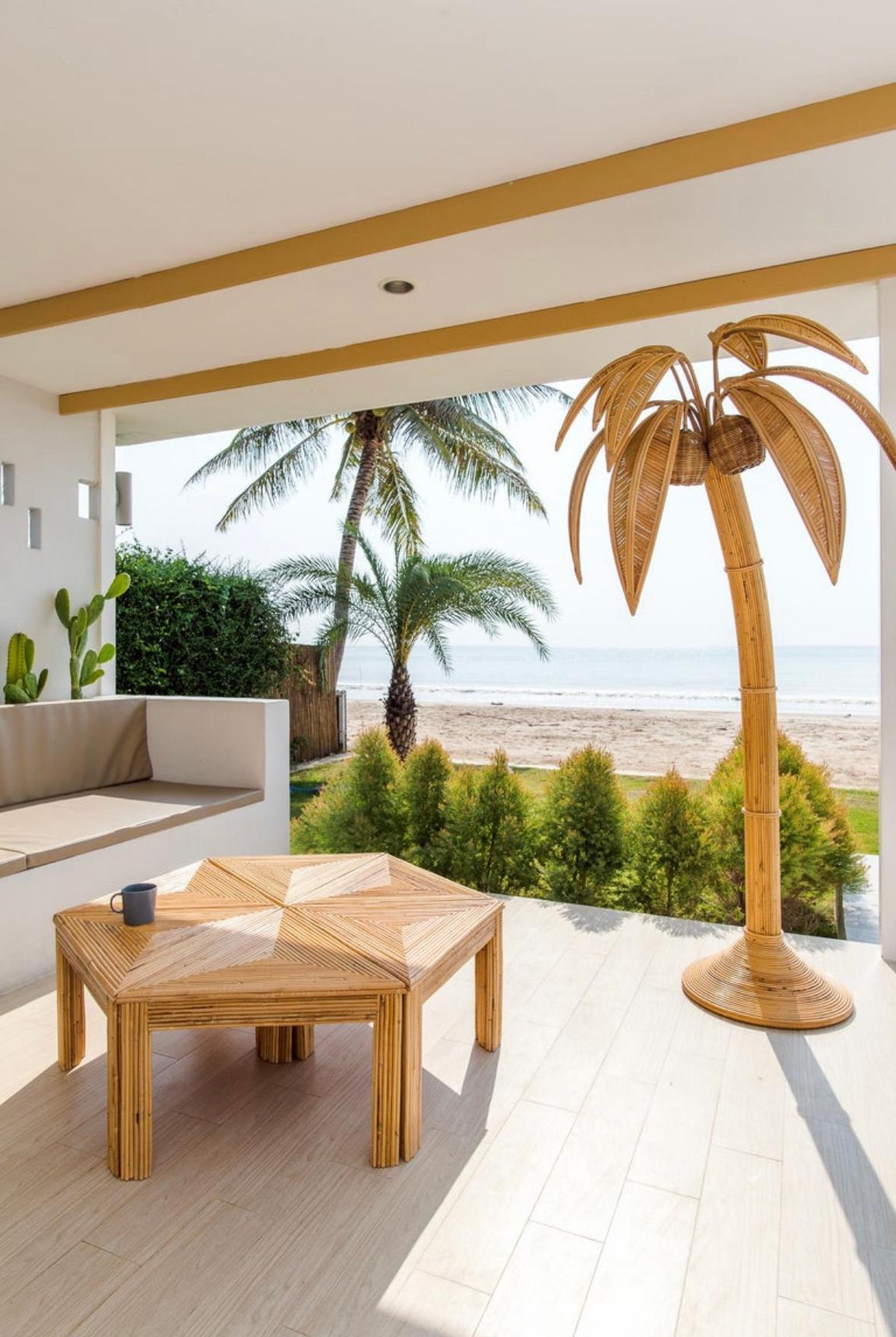 Rattan « Palm tree/ coconut tree » floor lamp For Sale 3