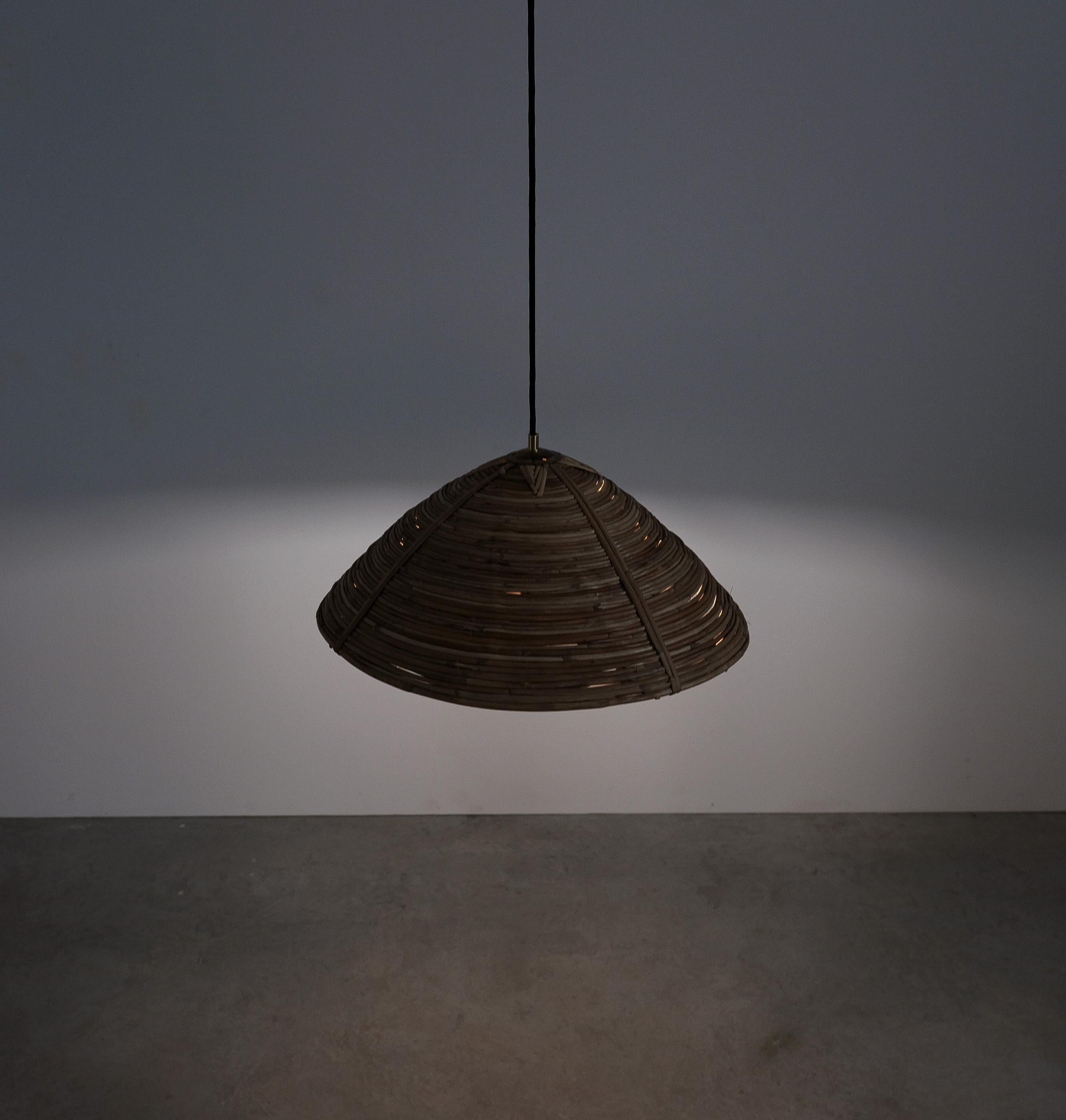 Rattan Pendant Lamp by Lival Finland, circa 1970-1980 In Good Condition For Sale In Vienna, AT