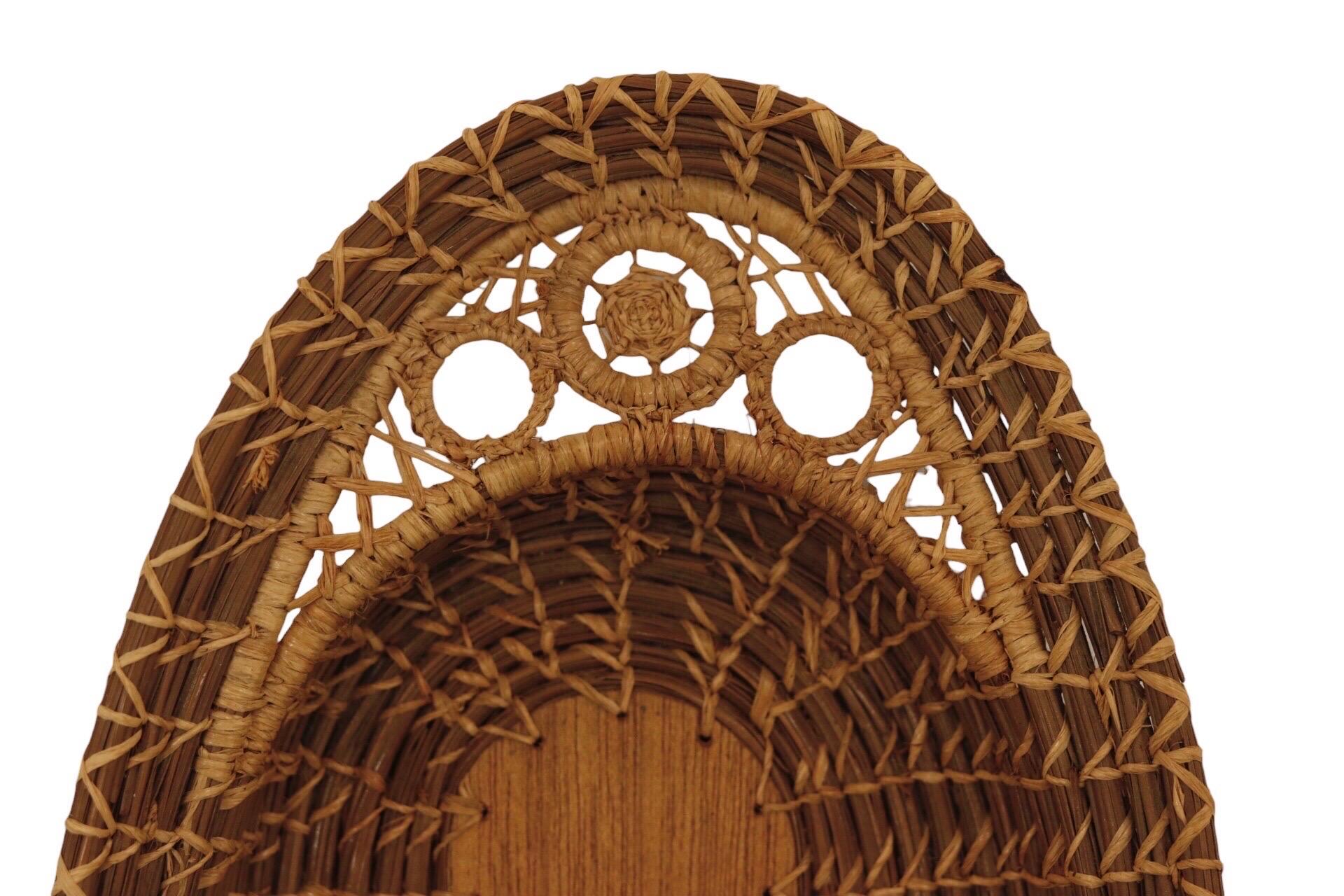 Rattan & Pine Needle Serving Trays - Set of 2 For Sale 1