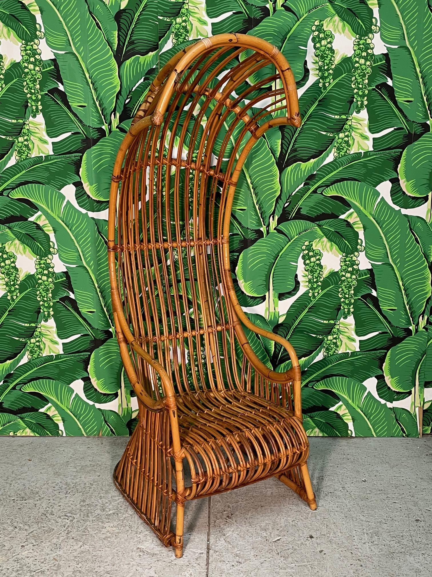 Rattan Porters Chair in the Manner of Franco Albini In Good Condition For Sale In Jacksonville, FL