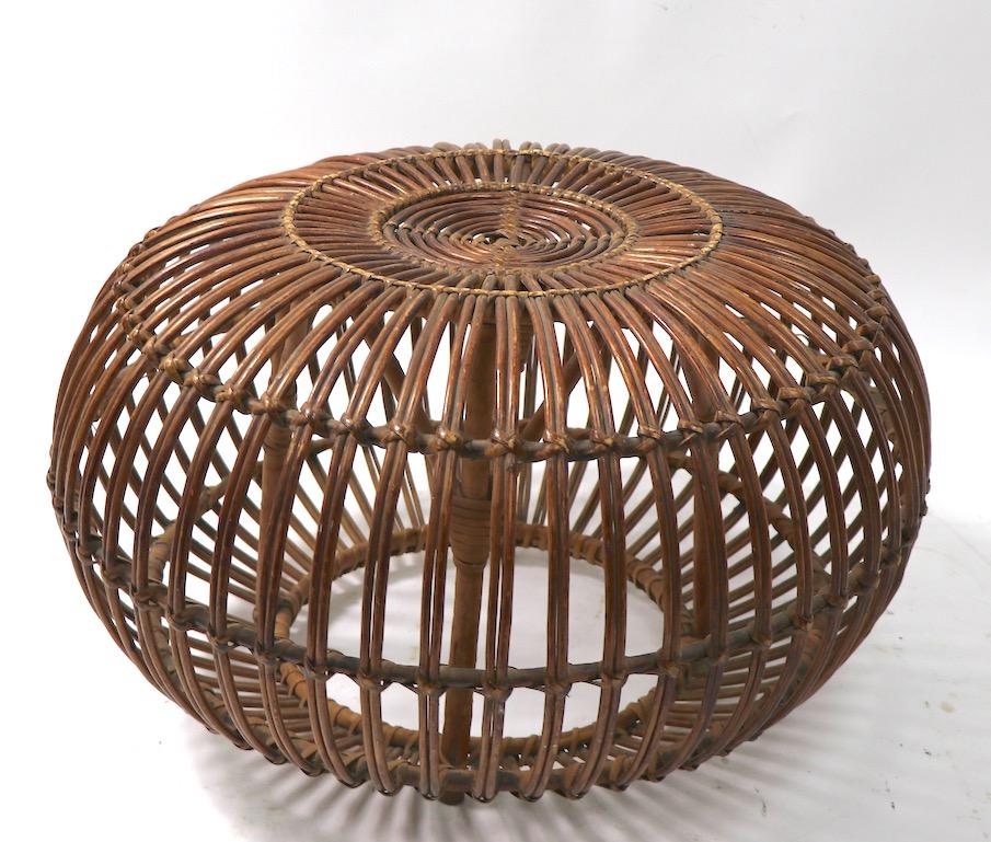 Rattan Pouf Stool Ottoman by Franco Albini im Zustand „Gut“ in New York, NY