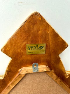 Miroir pyramidal en rotin de Vivai Del Sud. Italie, 1970