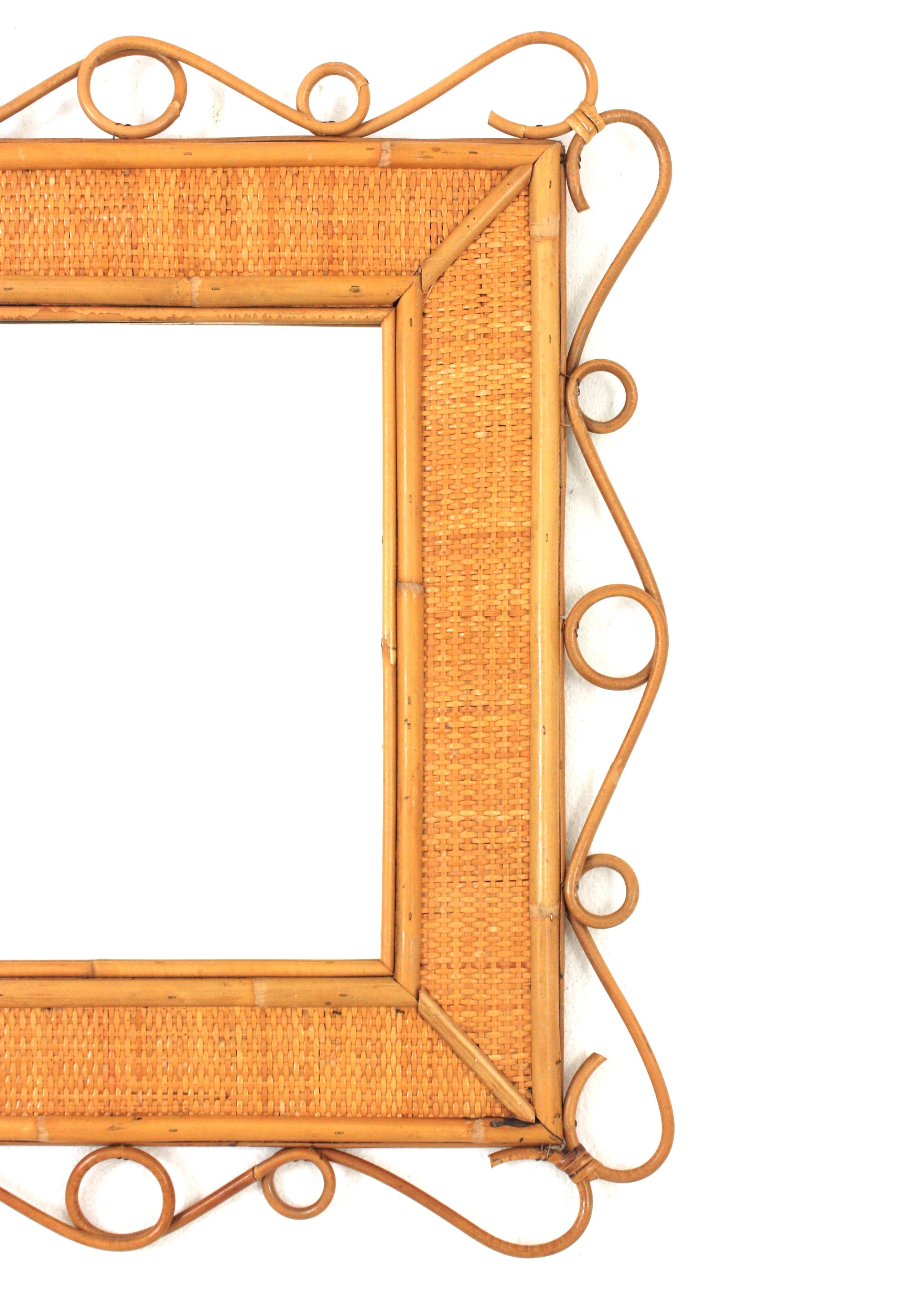 Rattan Rectangular Mirror with Scroll Motif, Franco Albini Style In Good Condition For Sale In Barcelona, ES