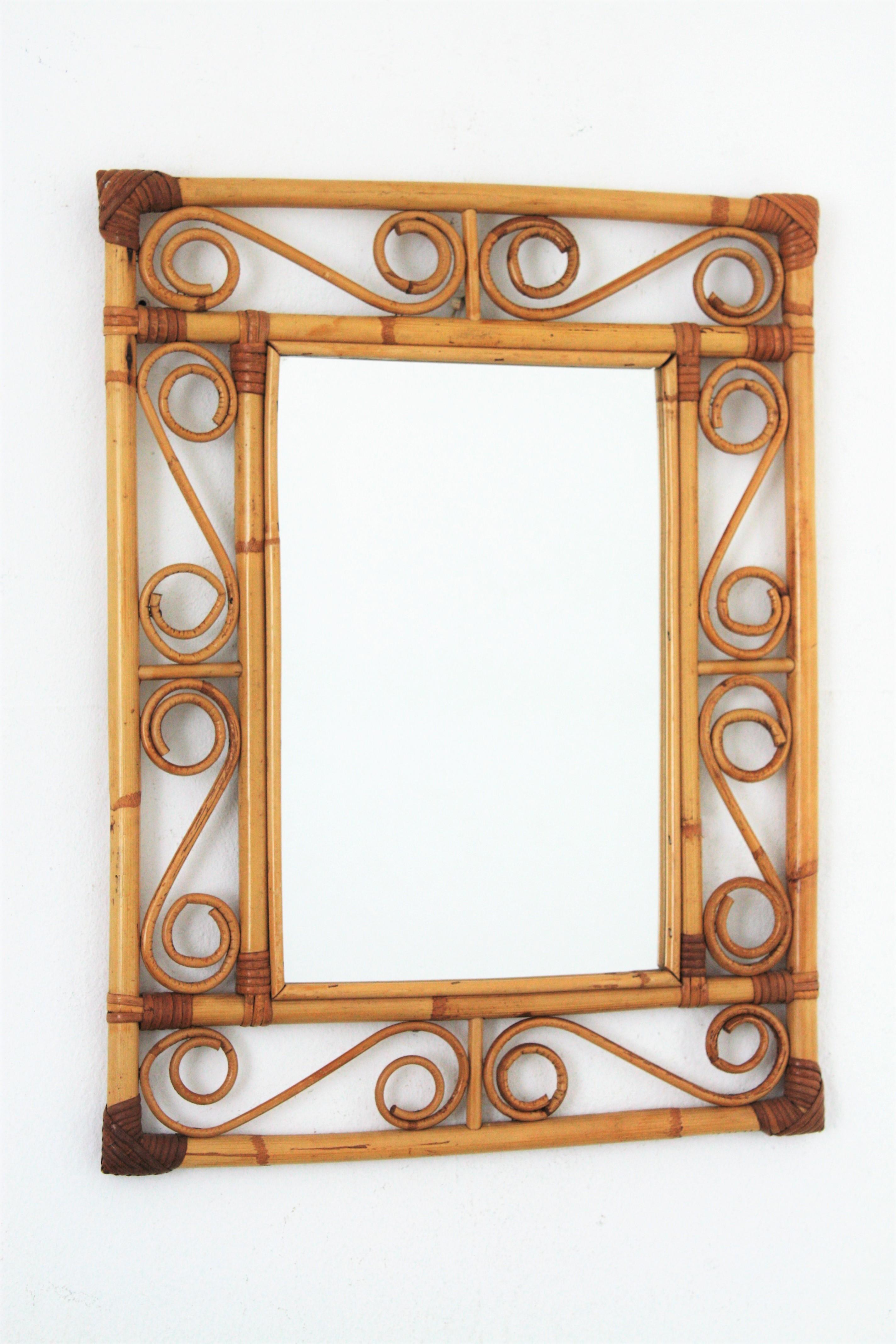 Rattan Rectangular Mirror with Scroll Motifs in the Style of Franco Albini In Good Condition In Barcelona, ES