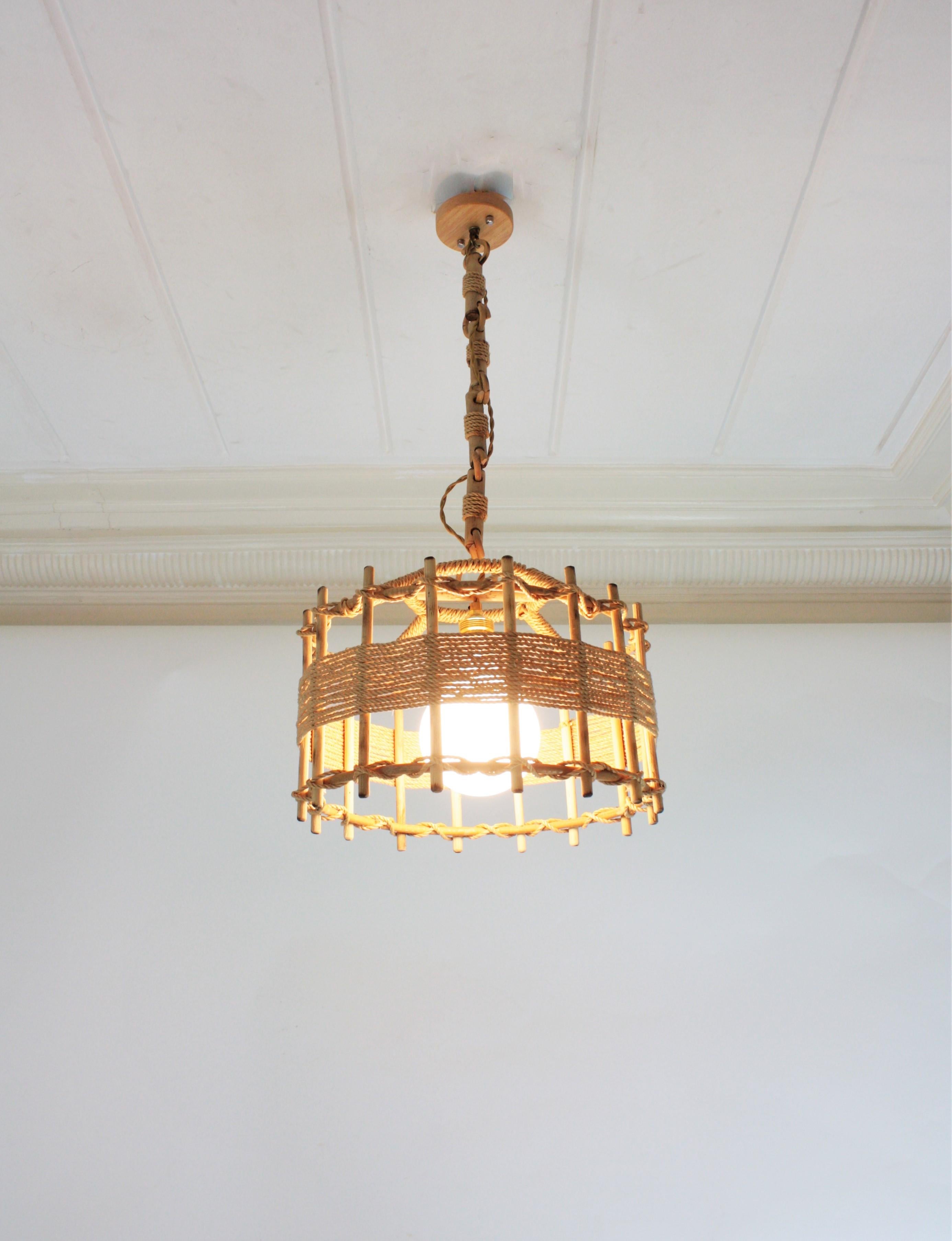 Rattan Rope Large Drum Pendant Light or Lantern In Good Condition For Sale In Barcelona, ES