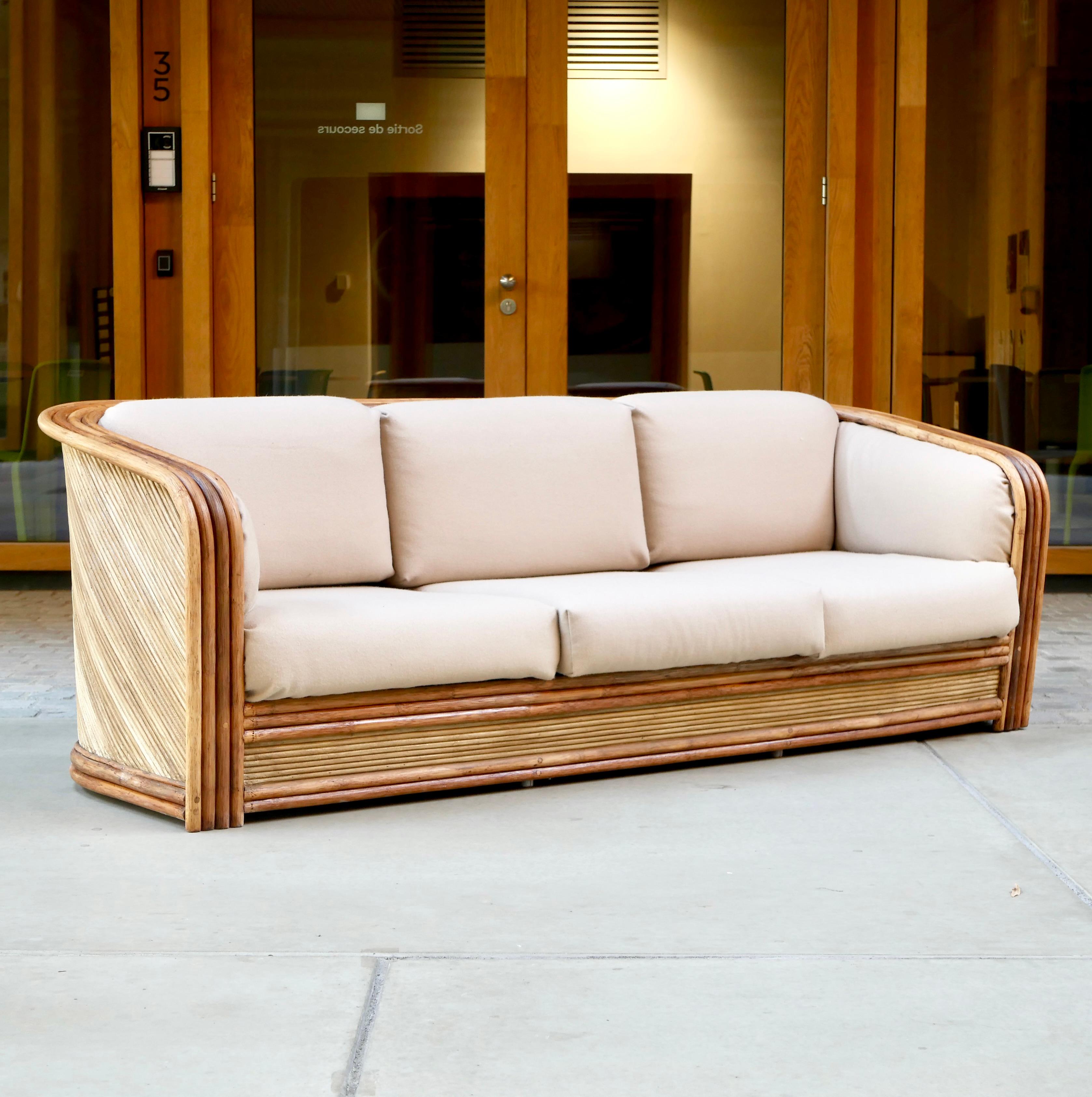Rattan sofa by Maugrion for Roche Bobois, France, 1970s In Good Condition In Lyon, FR