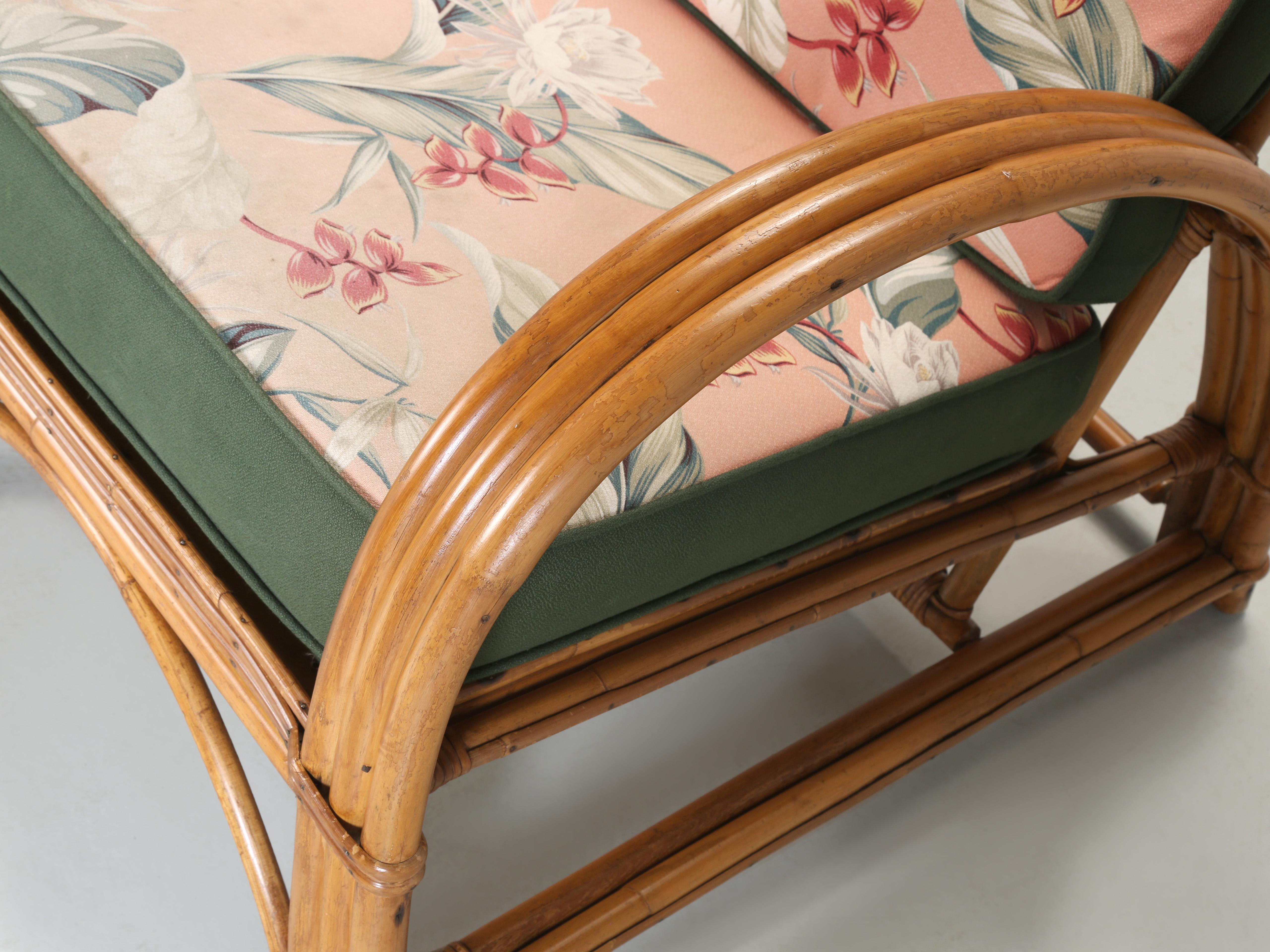 Rattan-Sofa, Rattan-Couchtisch und -Stuhl aus den 1960er Jahren, zugeschrieben Reed LA CA im Angebot 1