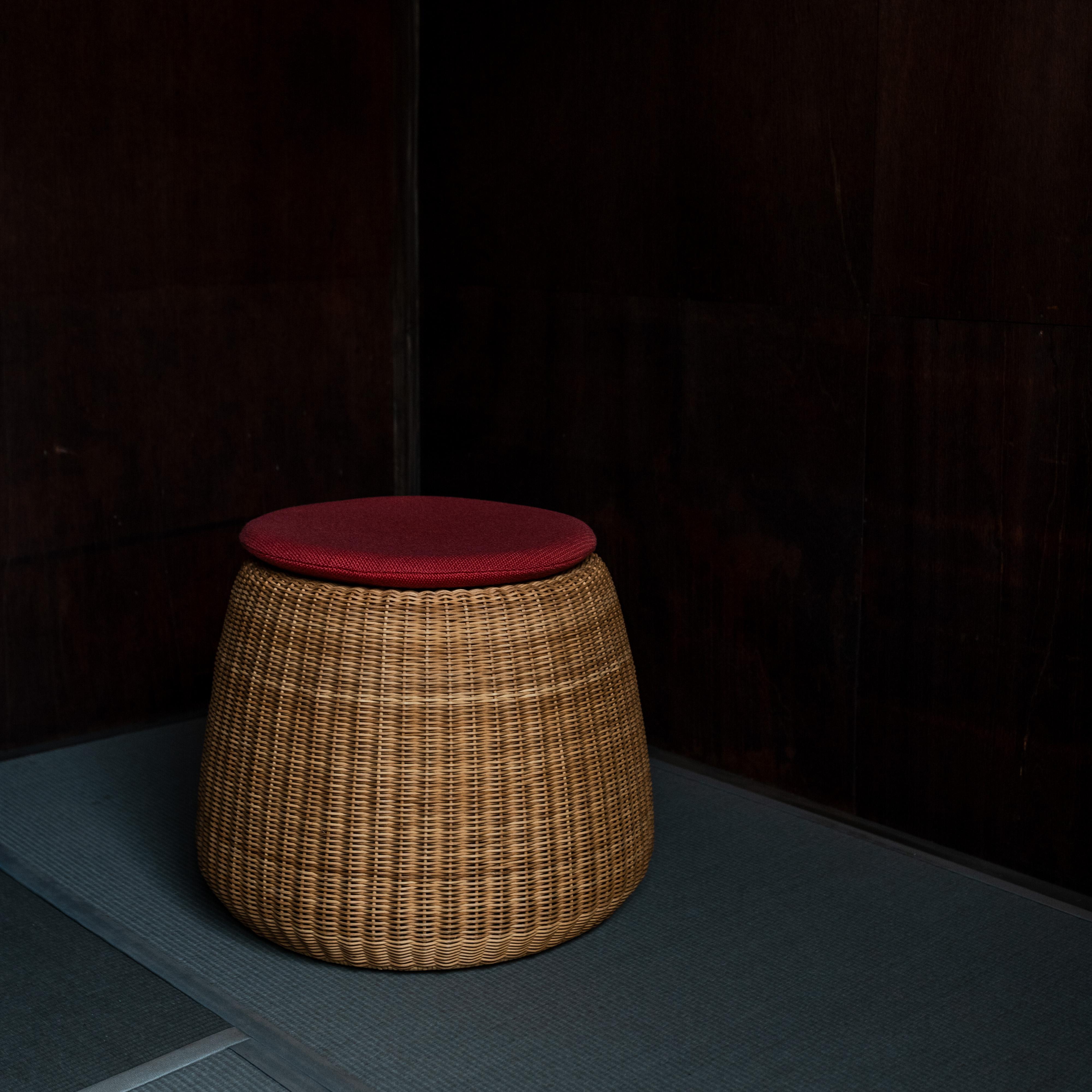 XX secolo Sgabello in rattan di Isamu Kenmochi per Yamakawa Rattan, disegnato negli anni '60 in vendita