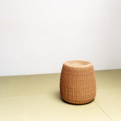 Taburete de ratán, diseño de Isamu Kenmochi para Yamakawa Rattan, Japón, década de 1970